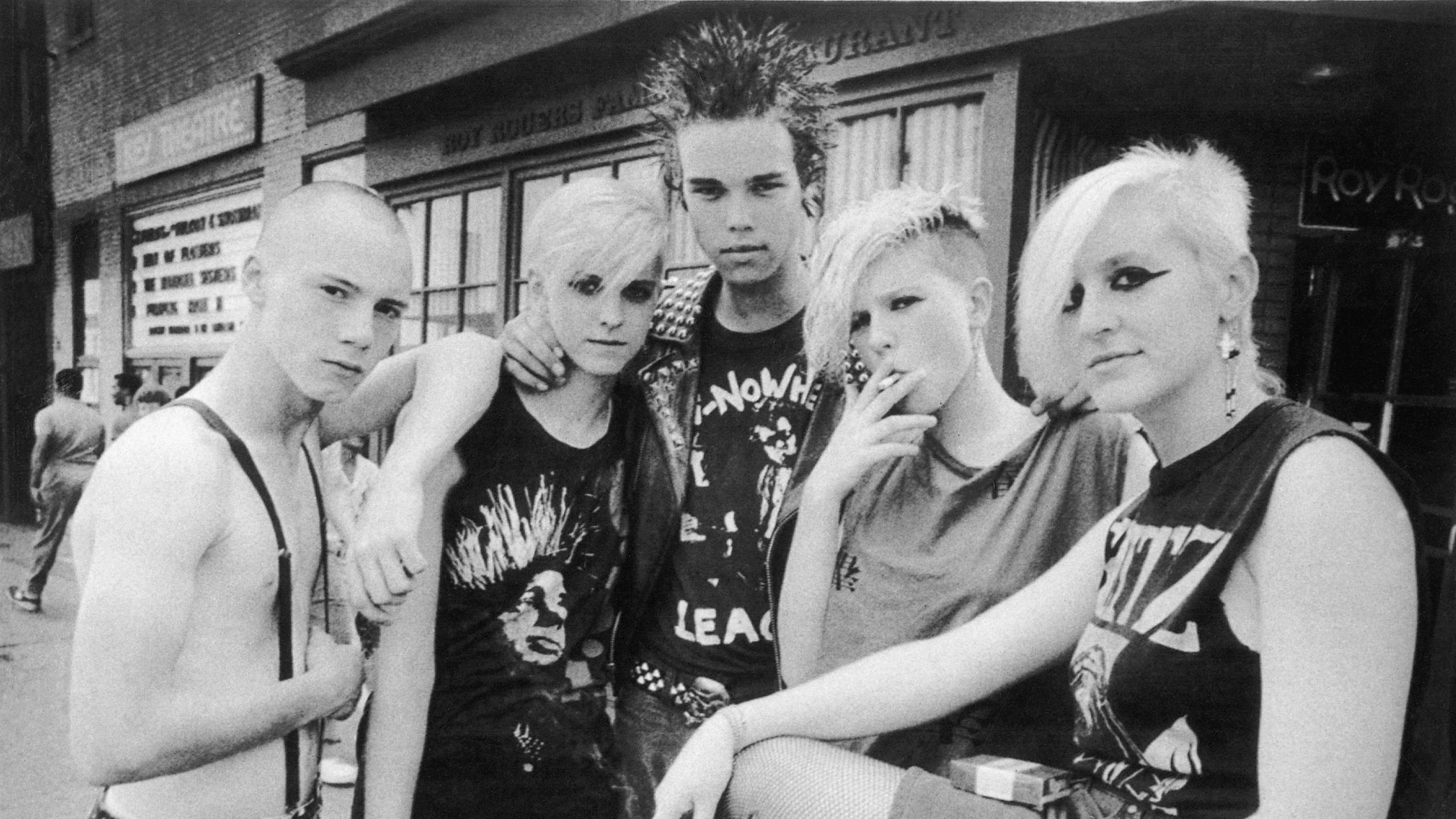 2560x1440 DC's Punk Scene Relied on the Local Latinx Community