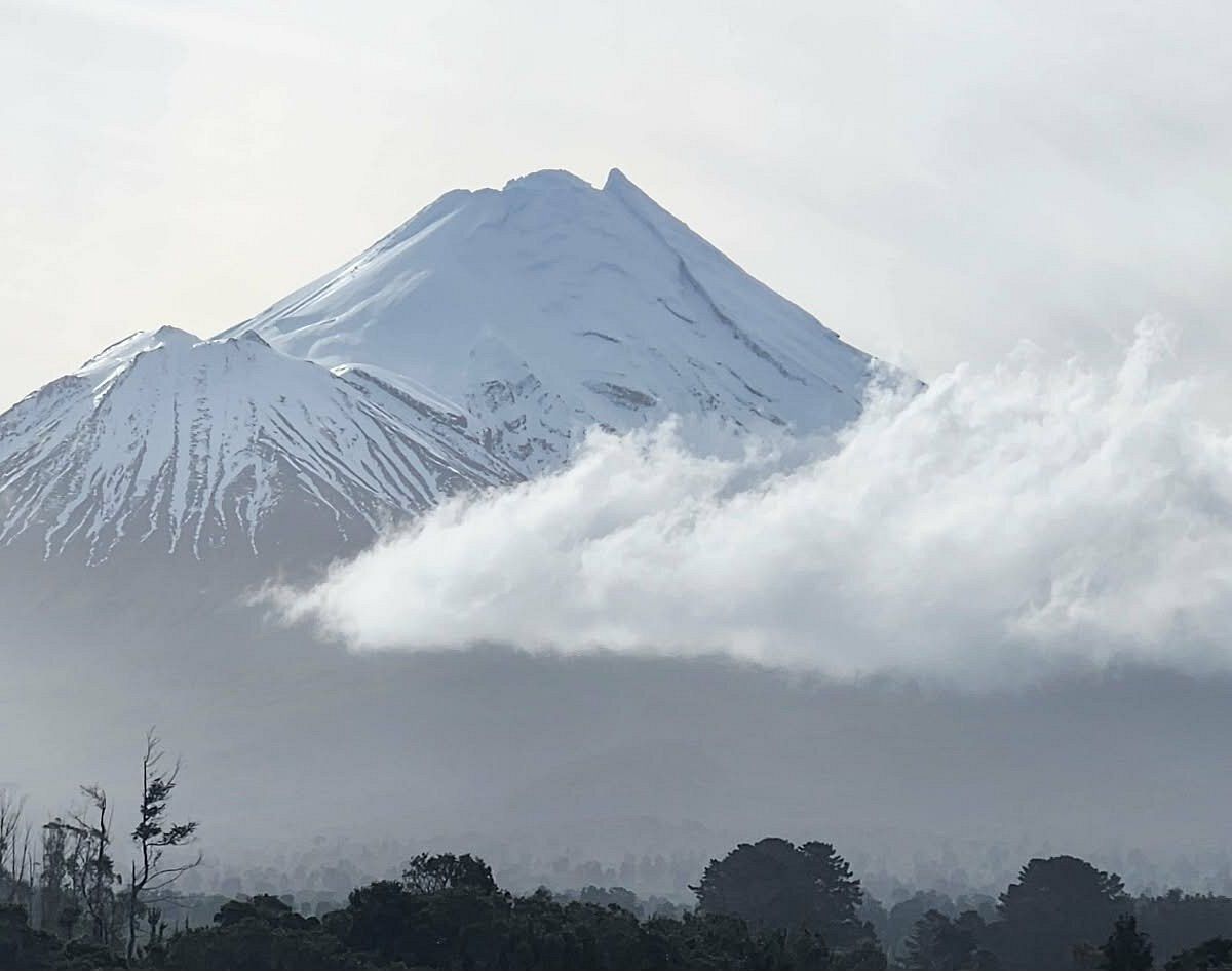1200x946 Mount Taranaki You SHOULD Know Before Going (2026 Reviews)