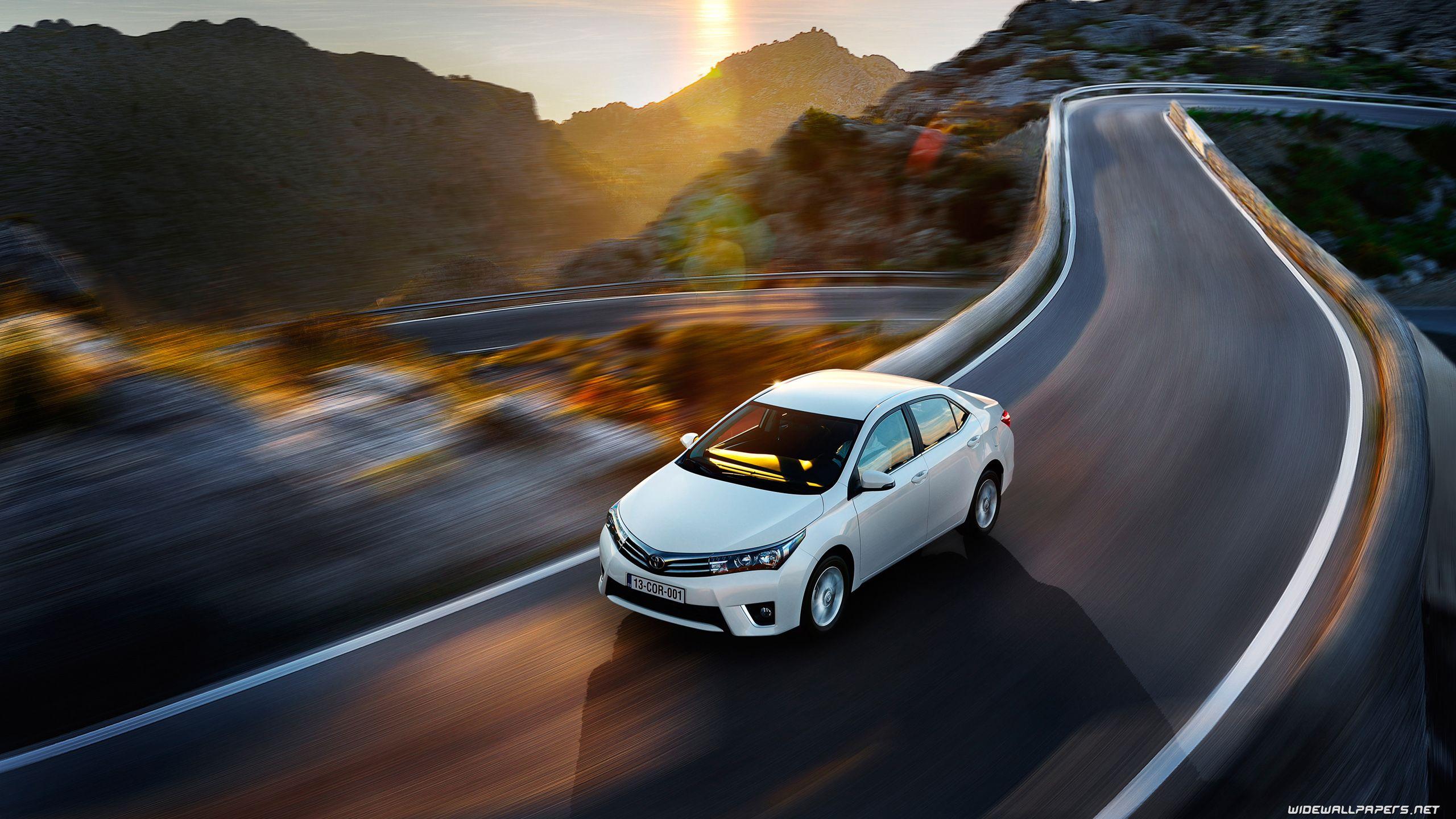 2560x1440 Toyota Corolla XLi Wallpaper