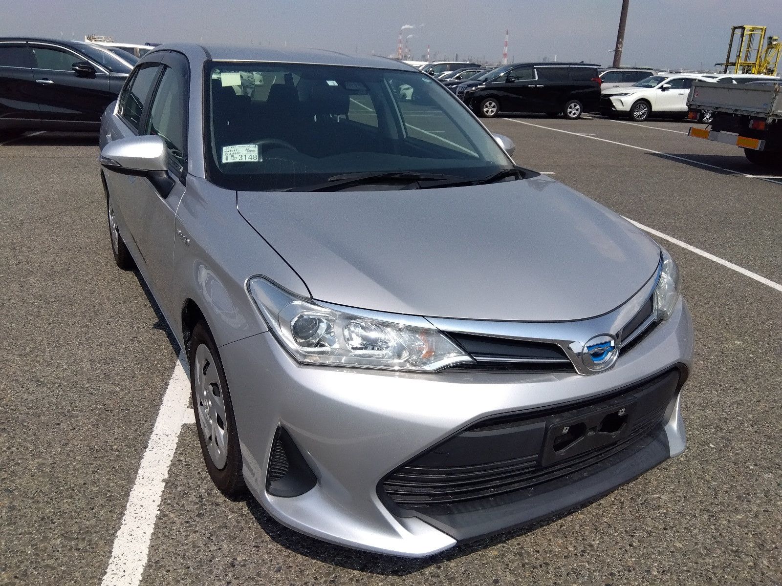 1600x1200 TOYOTA COROLLA AXIO HYBRID EX EDITION 2020