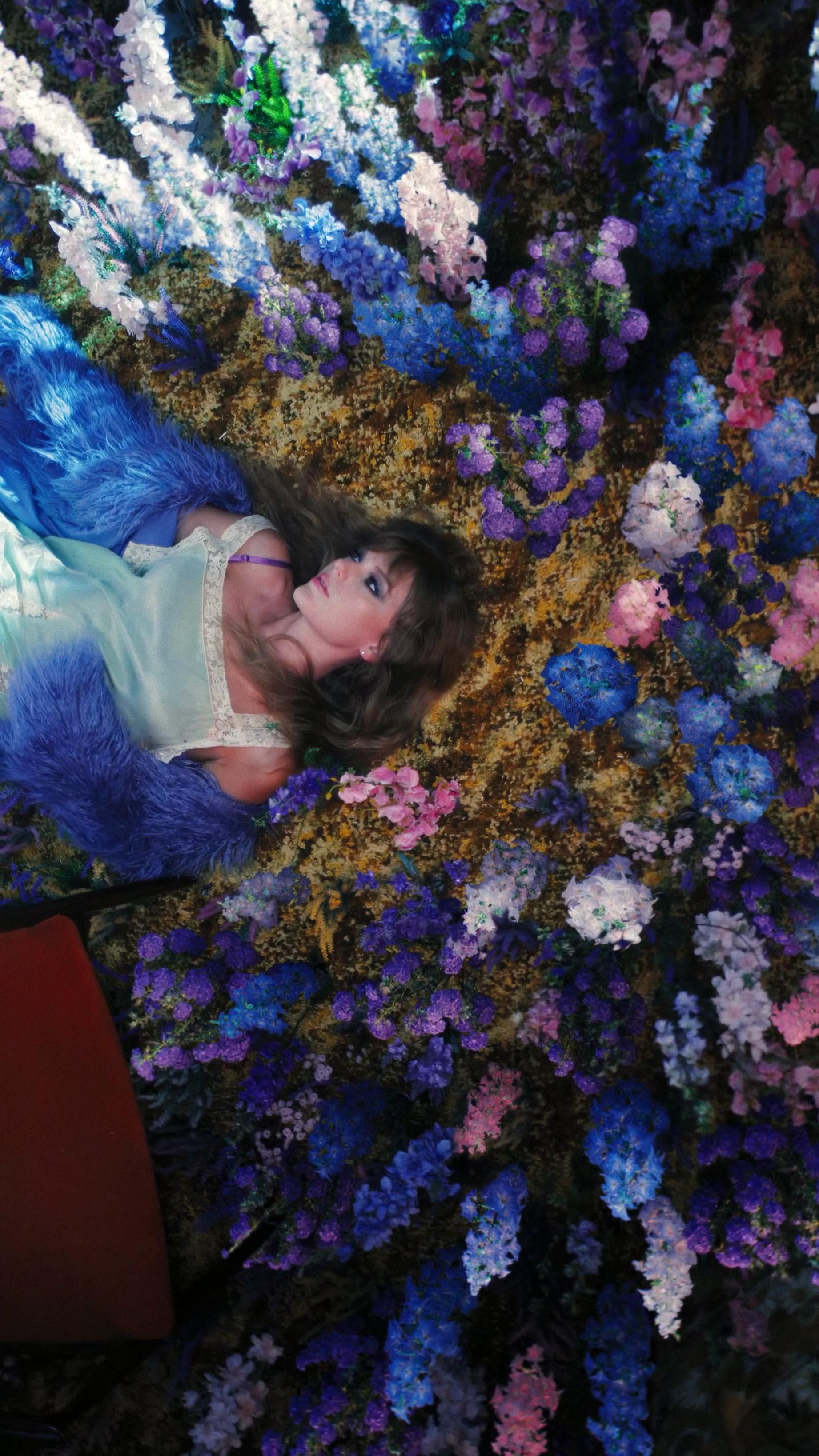 1842x3276 Drop Your Favorite Taylor Swift Themed Wallpaper For A Lock Screen Screensaver?