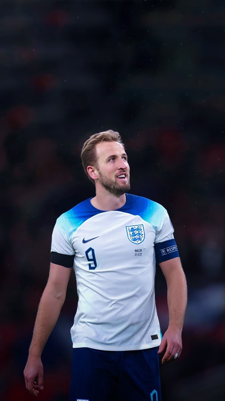 736x1308 Harry kane