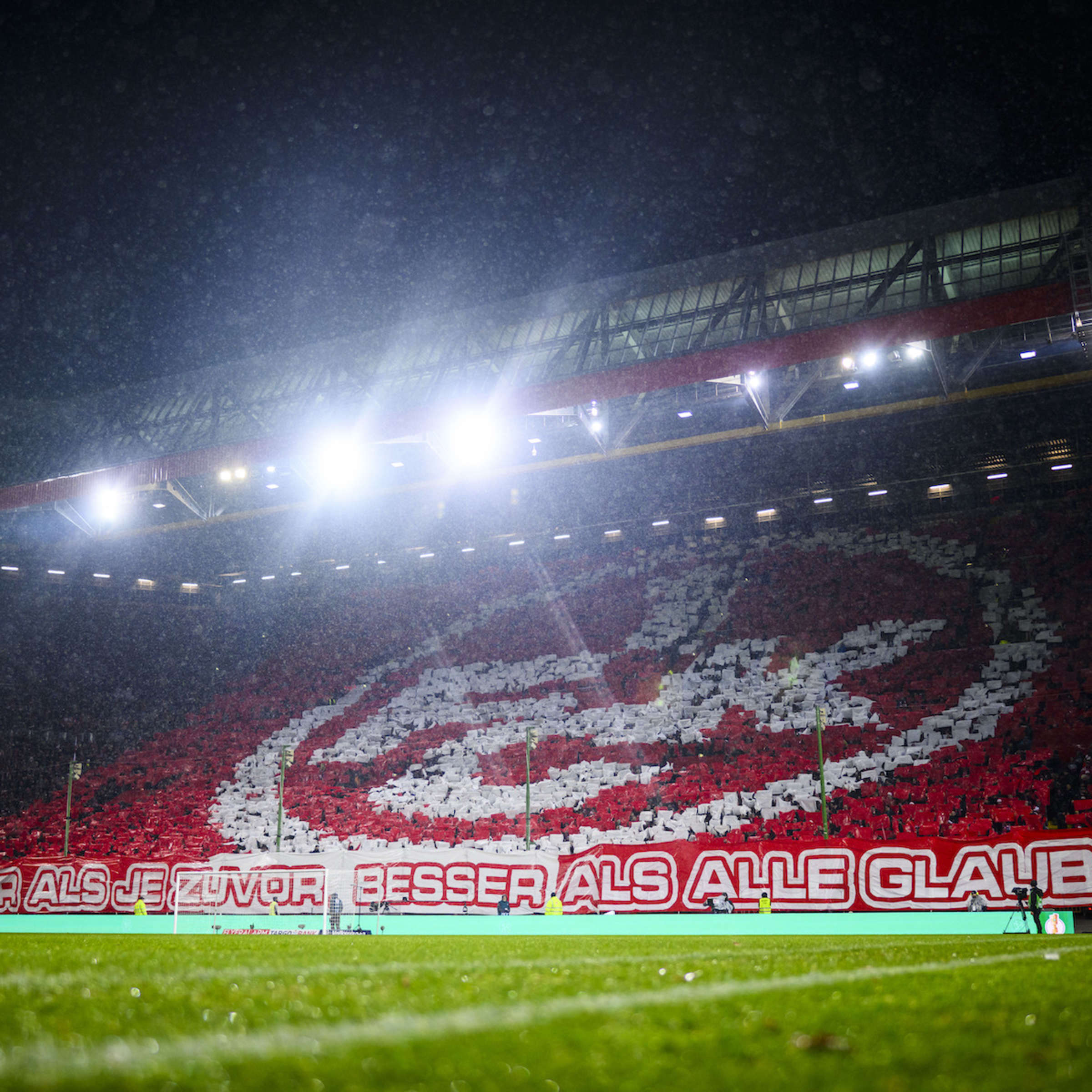 2400x2400 1. FC Kaiserslautern: Geschichte, Stadion, Legenden
