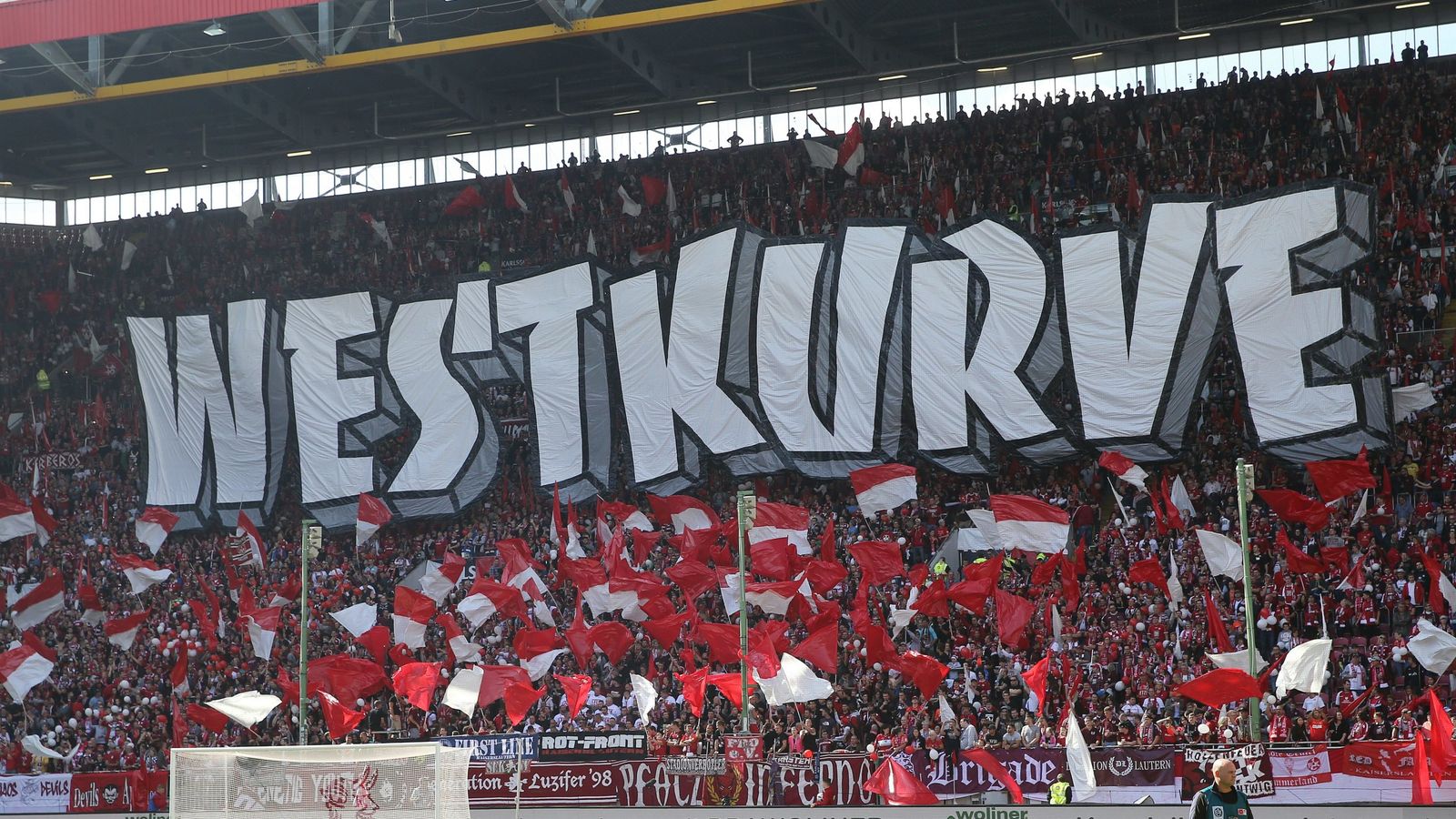 1600x900 1. FC Kaiserslautern hat wohl Investor in Aussicht. Fußball News