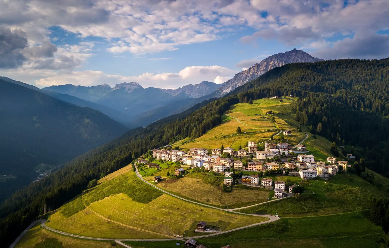 1332x850 Free Italy, Veneto 2K wallpaper for desktop and phone