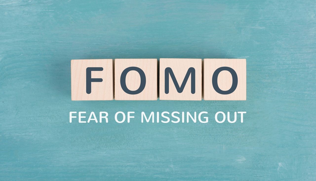 1280x735 FOMO Vs. The Earnings Bar