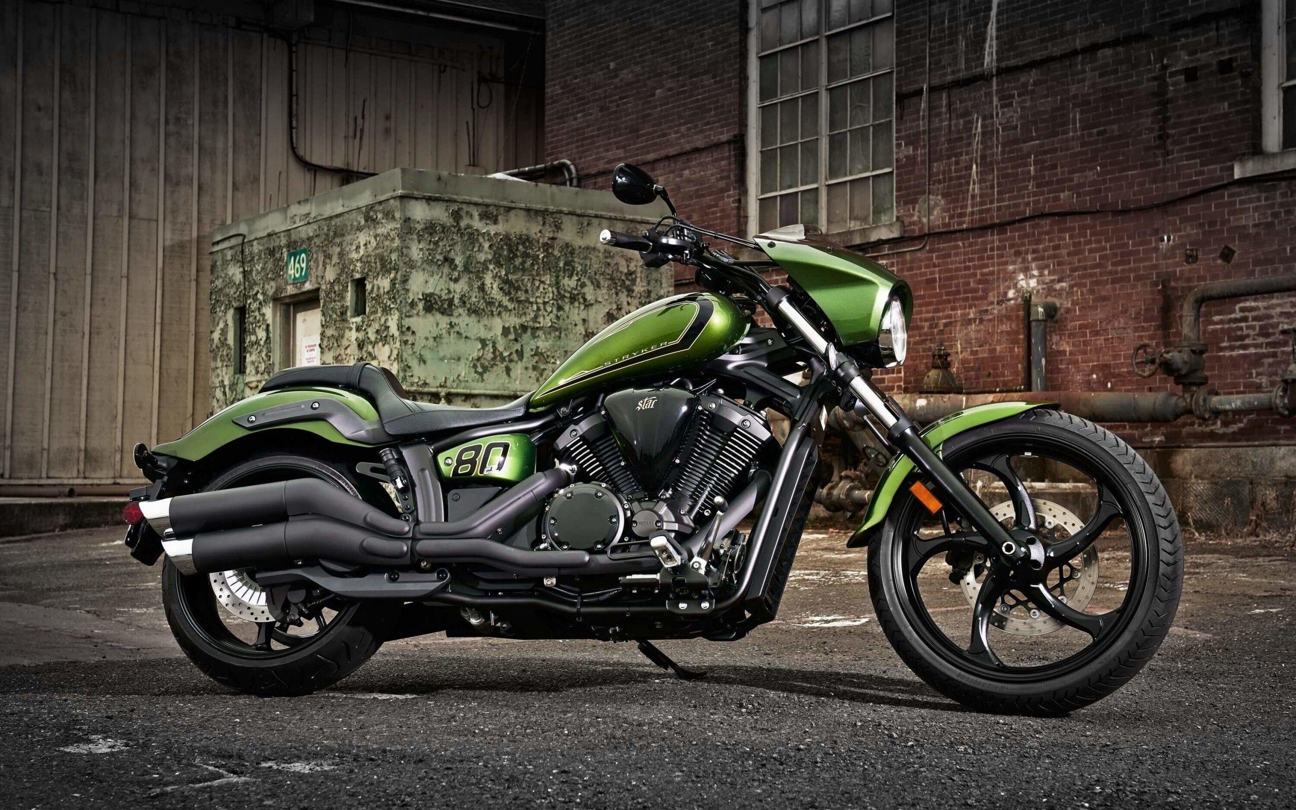 2560x1600 Green Yamaha Stryker Bike