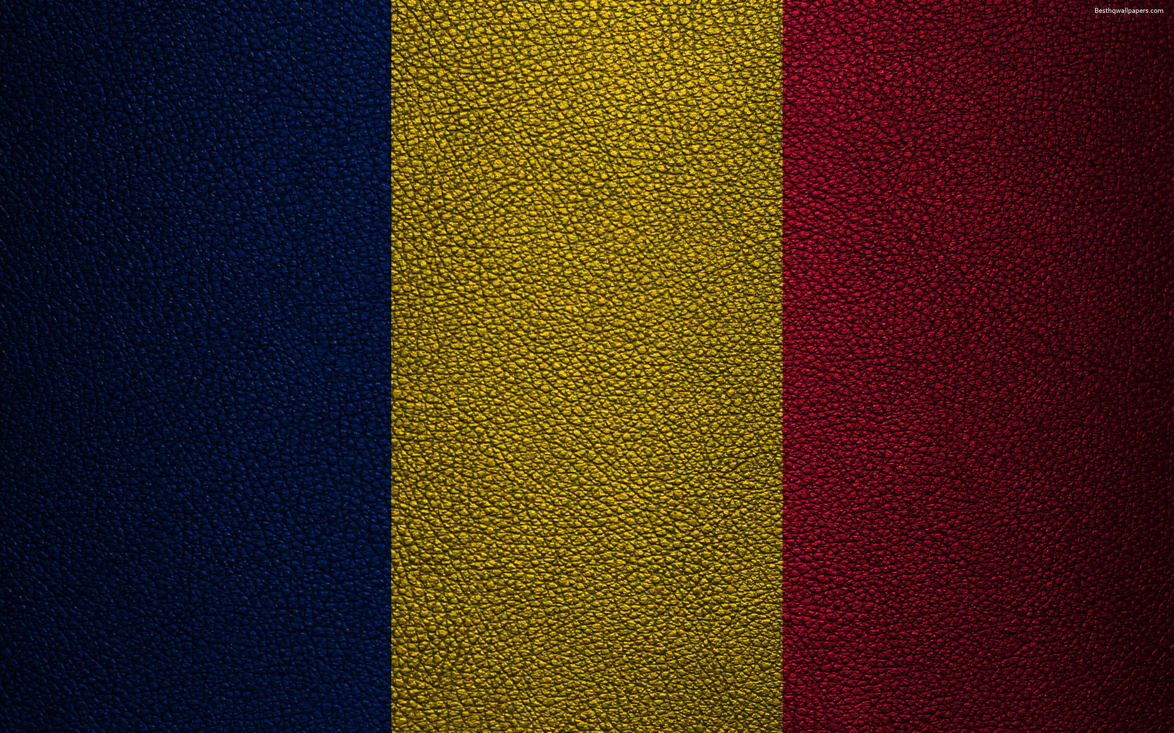 3840x2400 Chad Flag Wallpaper