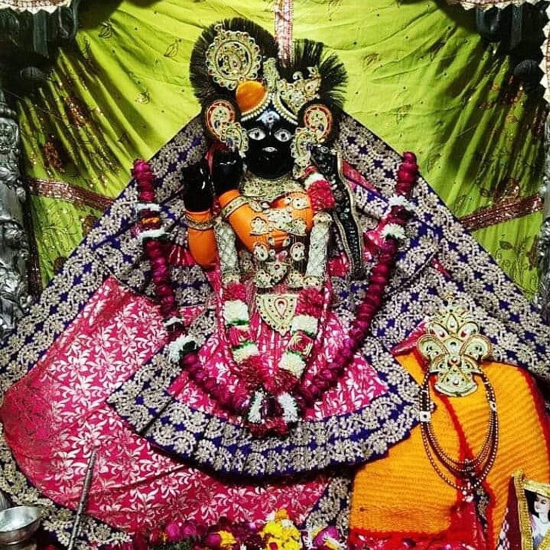 1080x1080 Download Cool Representation Of Banke Bihari Wallpaper