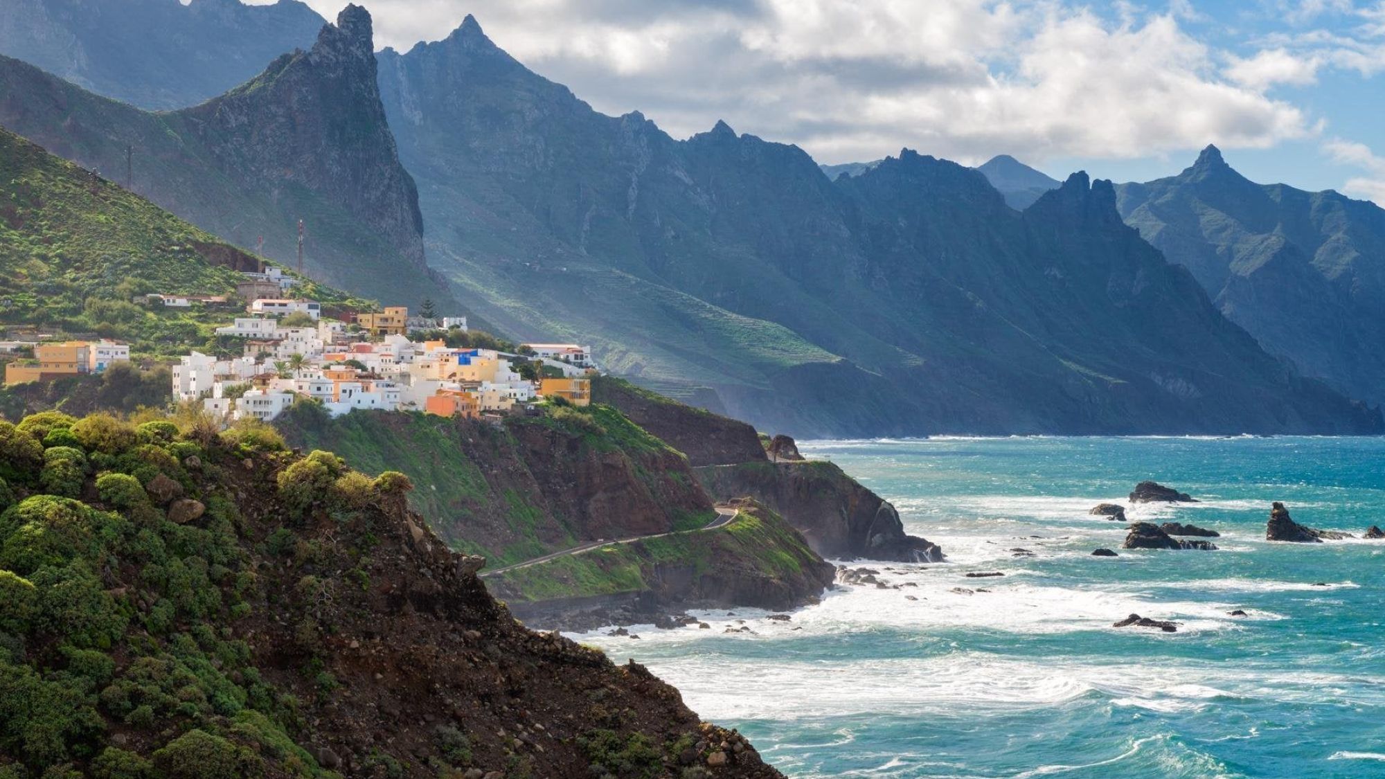 2000x1125 Tenerife Wallpaper