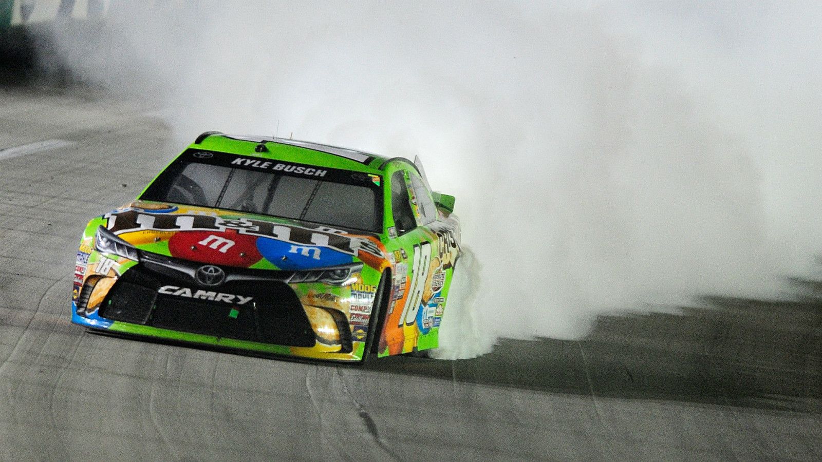 1600x900 Kyle Busch Nascar High Definition Wallpaper 23560