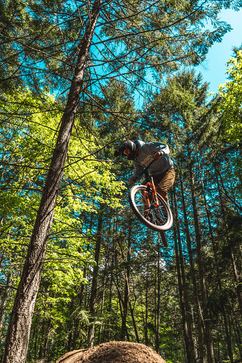 800x1200 Bike, cyclist, jump, stunt, extreme, HD phone wallpaper