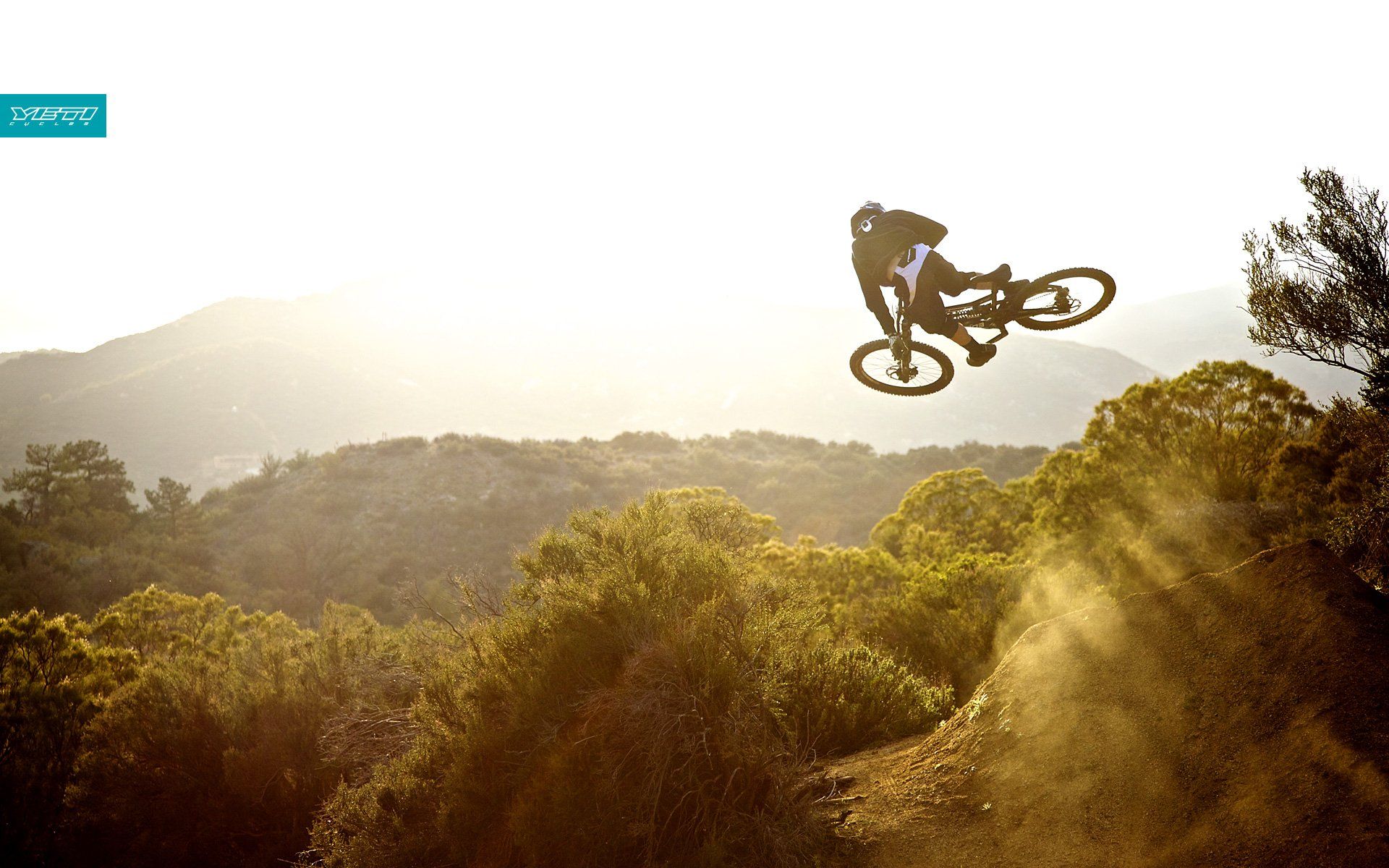 1920x1200 Mountain Bike Jump Wallpaper