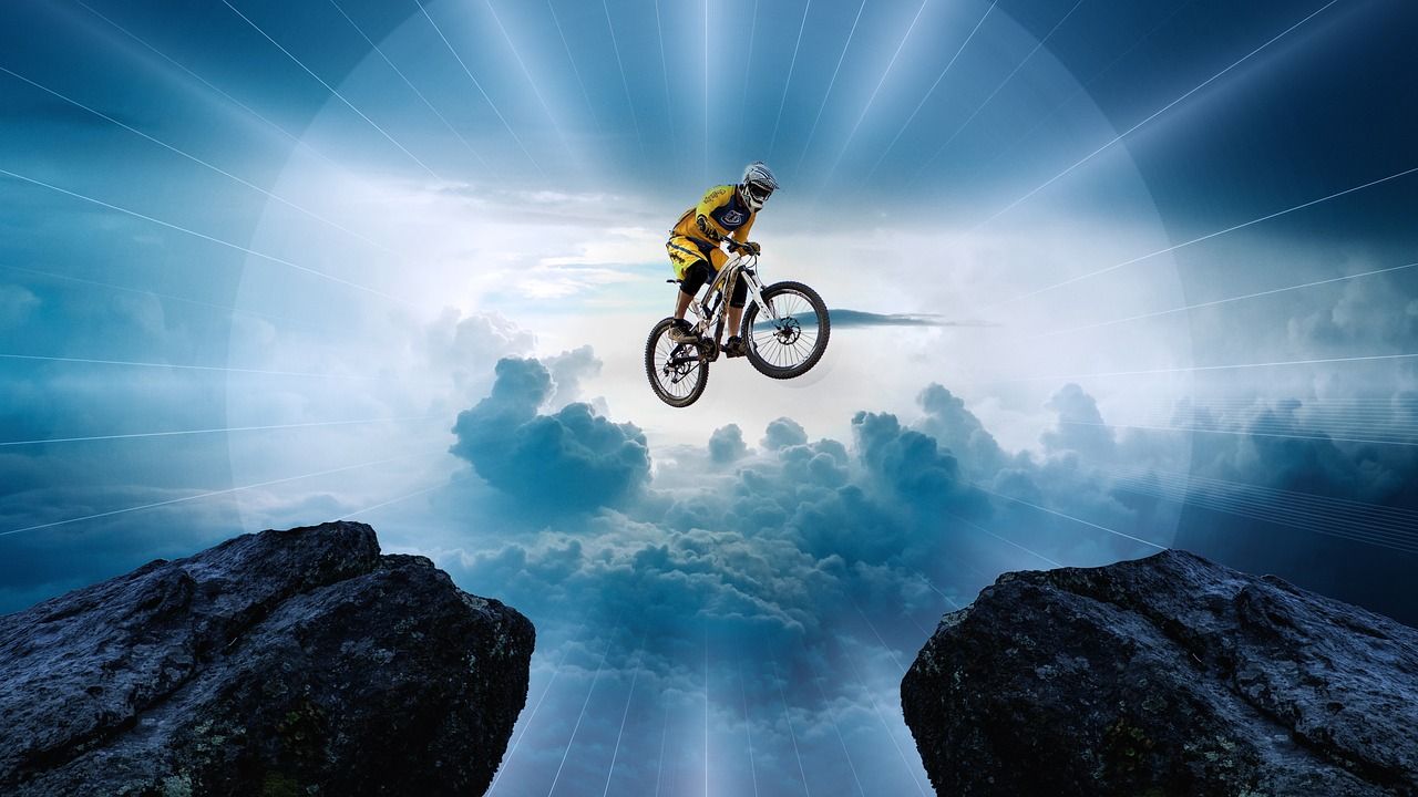 1280x720 Mountain bike, jump, friends, courage, daring
