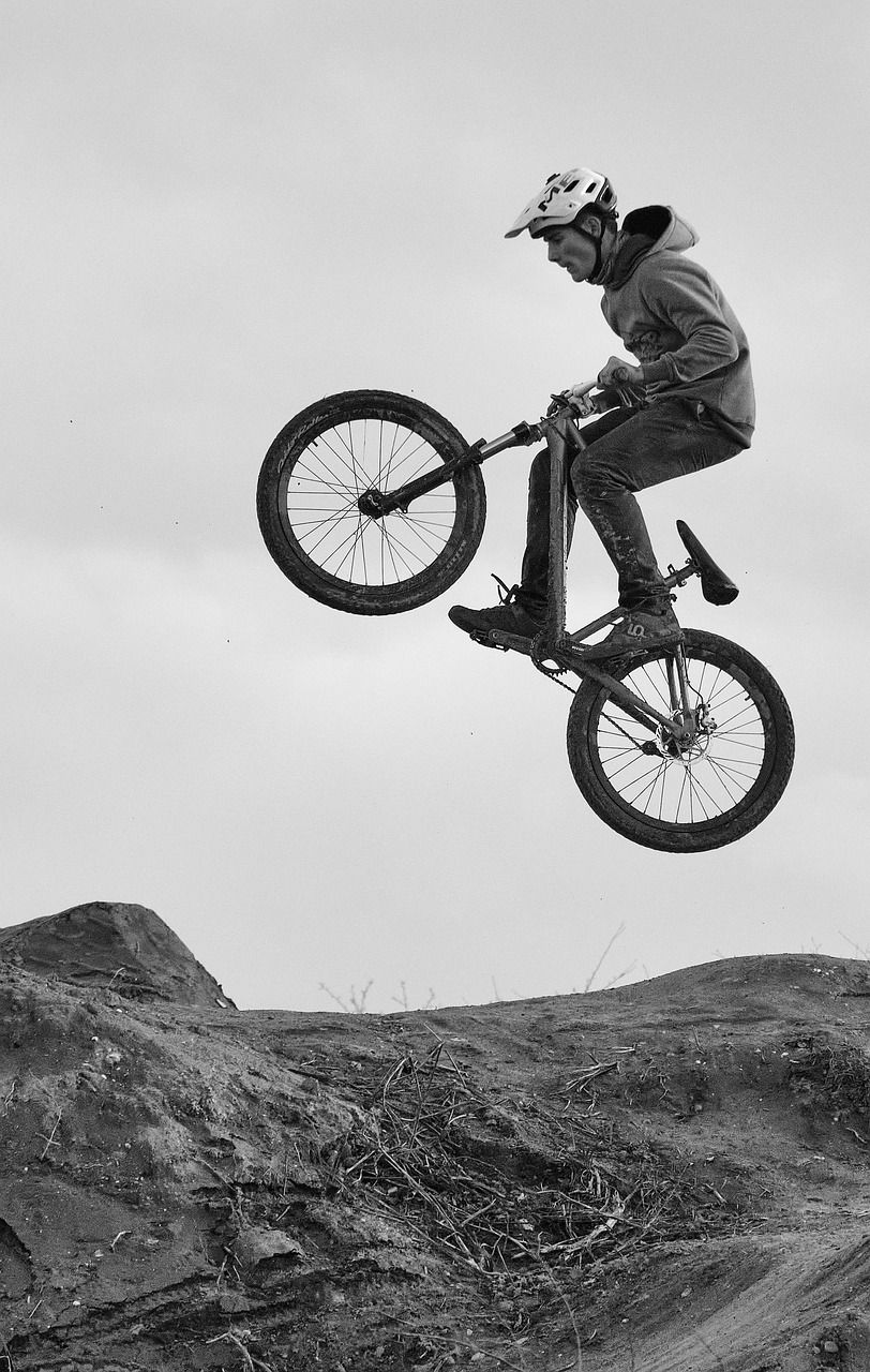812x1280 Sports Mountain Bike Leap