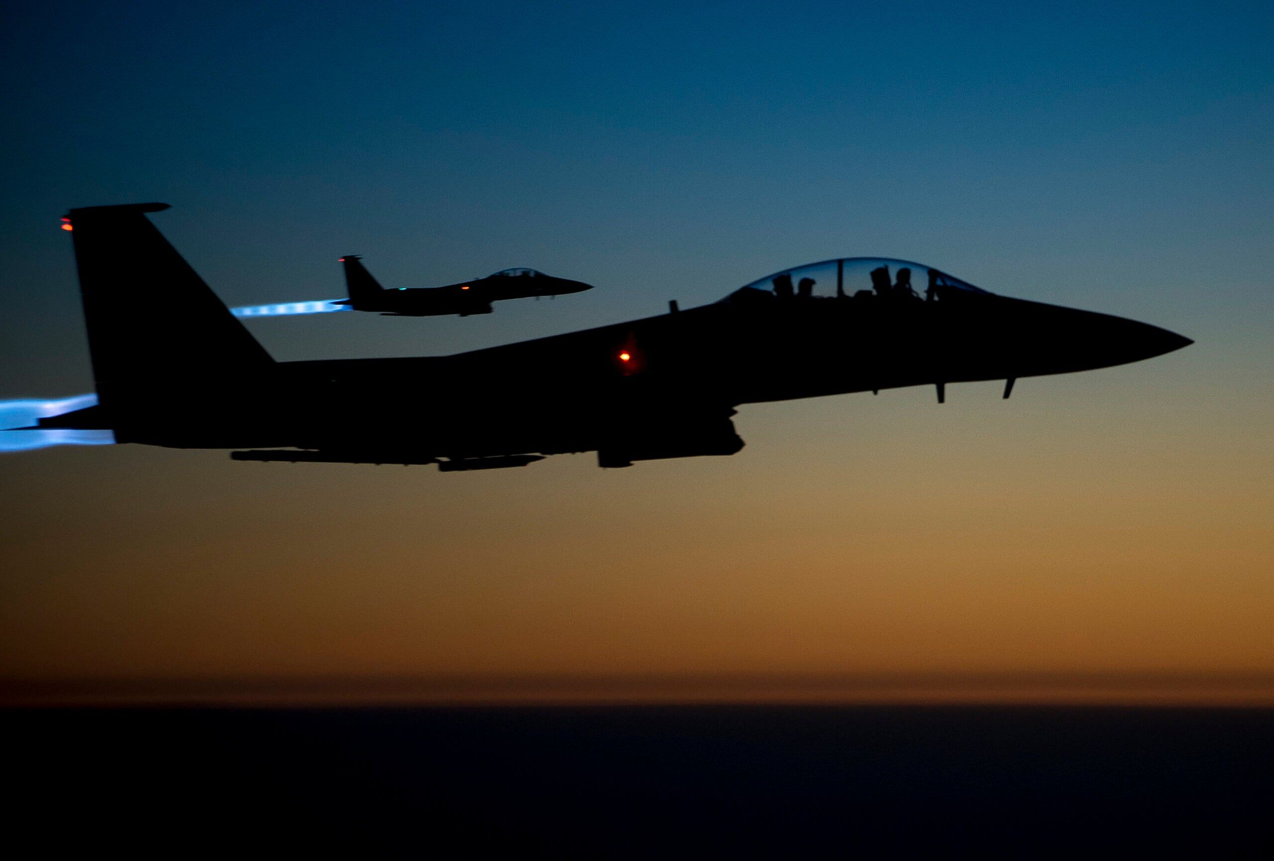2560x1730 US military forces conduct precision airstrikes in Syria