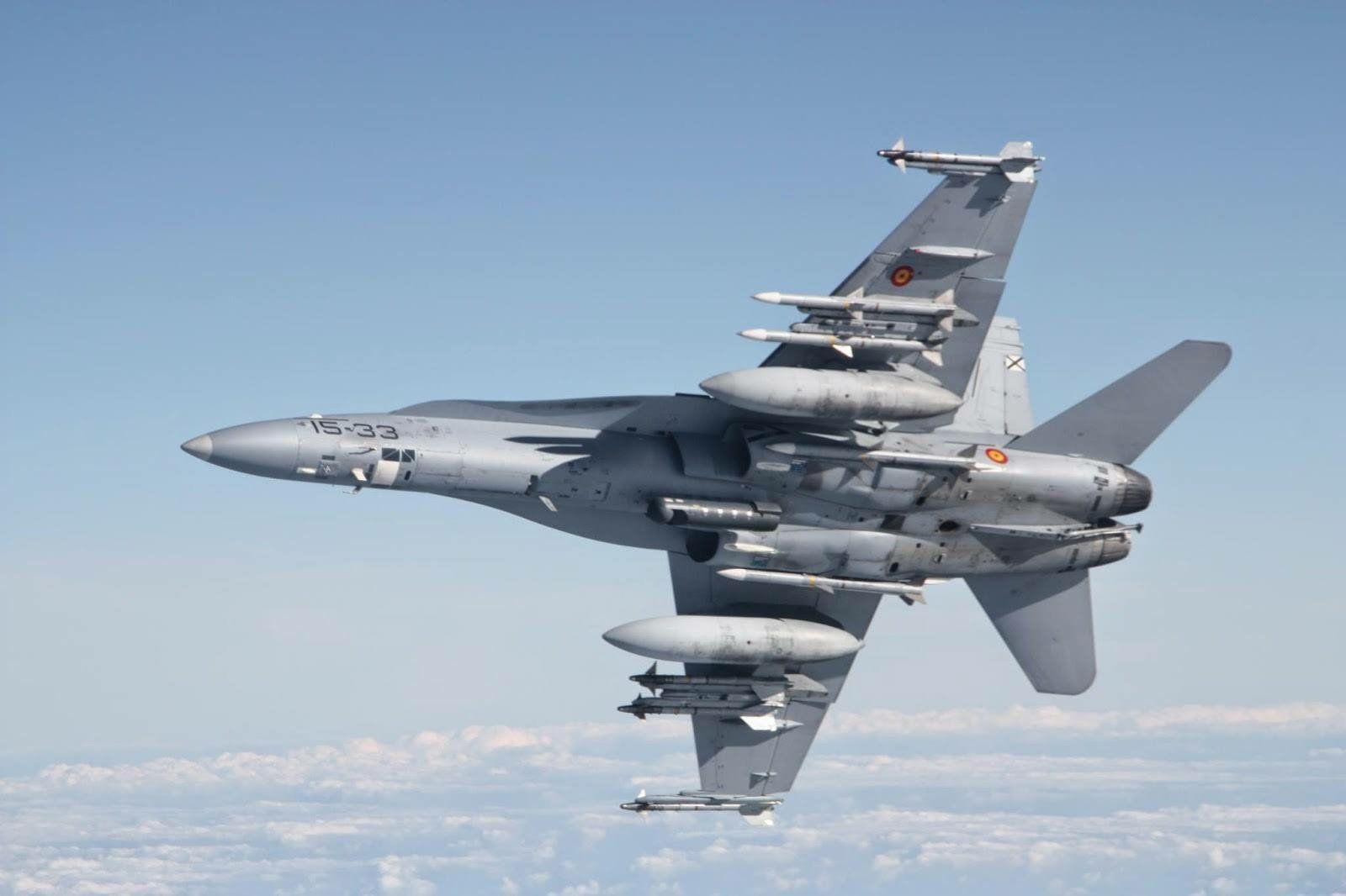 1600x1066 Hornet Strike: F A 18 Military HD Wallpaperx1066