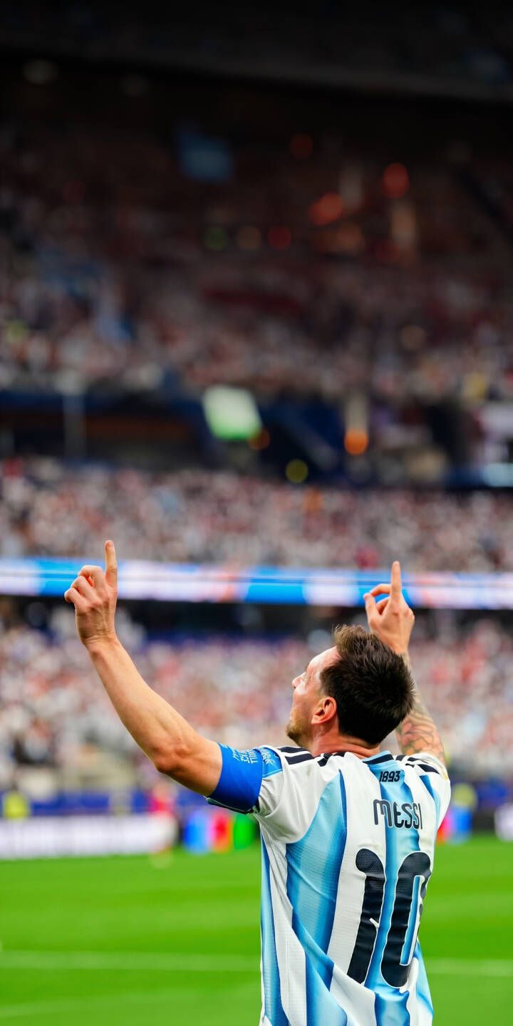 720x1440 Triumphant Messi Wallpaper 720x1280 Wallpaper For Samsung Galaxy S Samsung Galaxy J3 J4 J Meizu M Sony Xperia L Sony Xperia L2