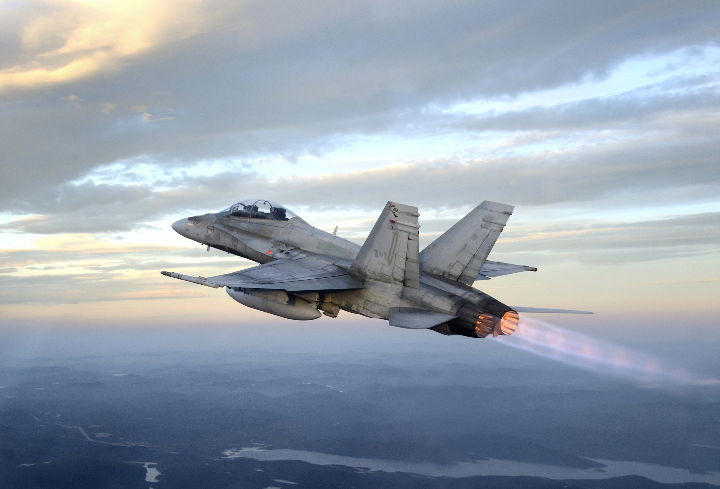 3000x2036 Document: Report on Canada's Next Generation Fighter Capability