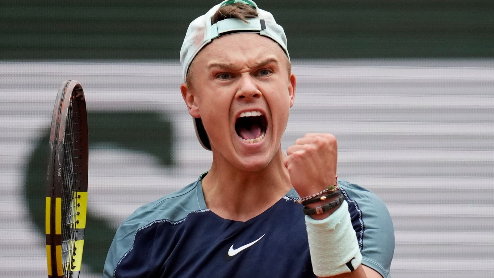 1600x900 French Open: Stefanos Tsitsipas knocked out by Danish teenager Holger Rune with Daniil Medvedev also beaten