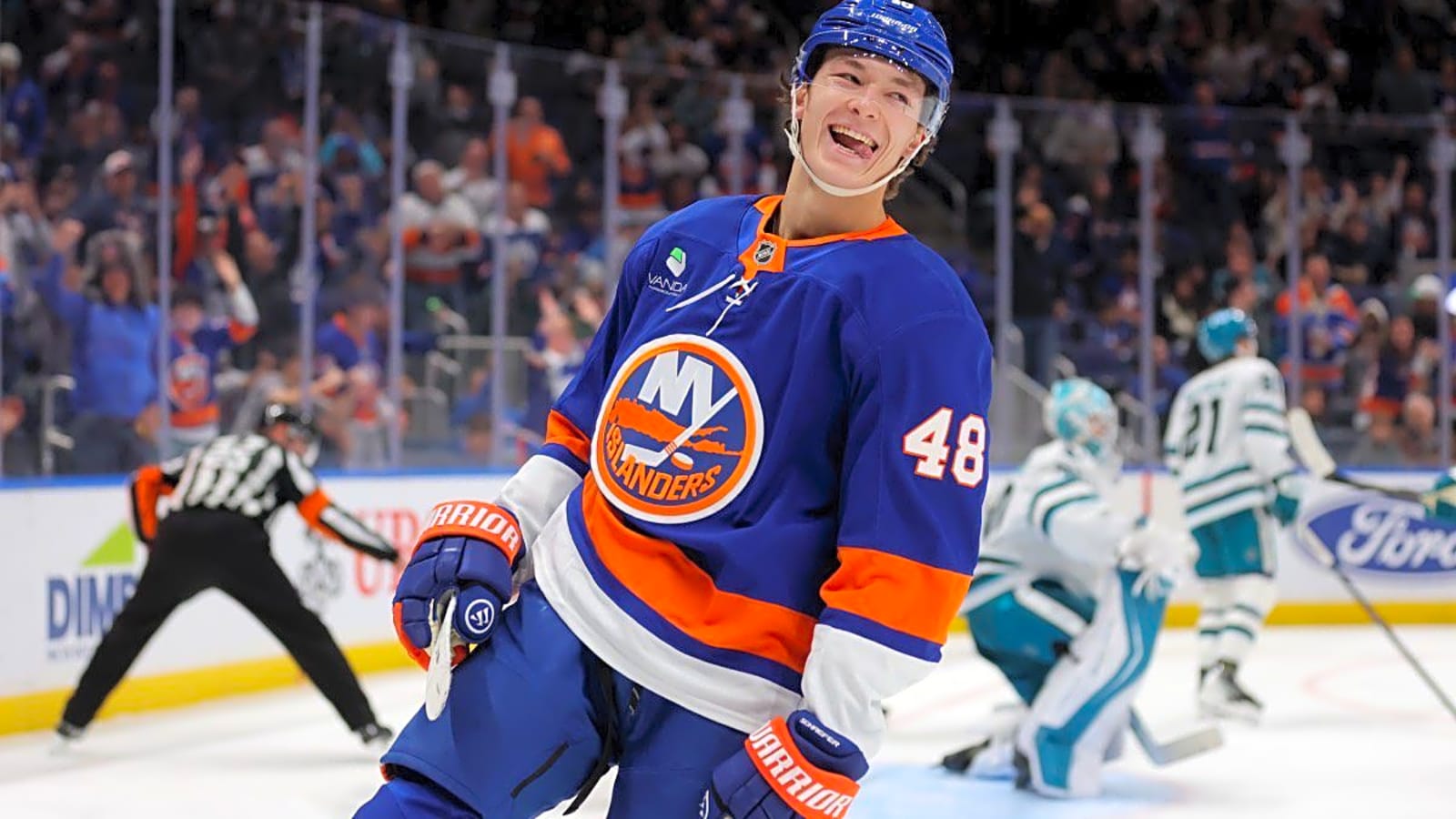 1600x900 Matthew Schaefer has had a seamless transition to the NHL