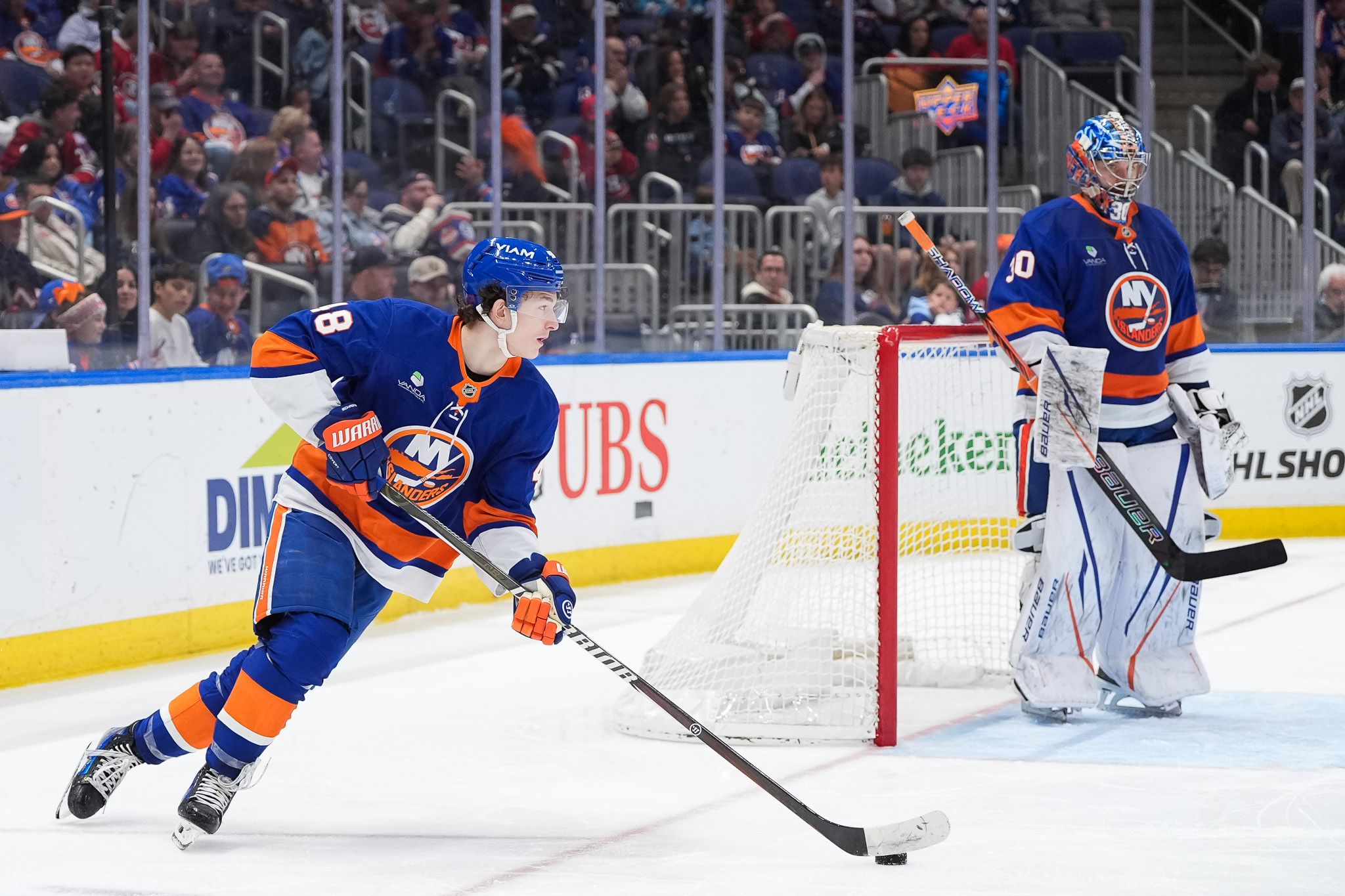 2048x1365 Matthew Schaefer is Turning NY Islanders into National Draw