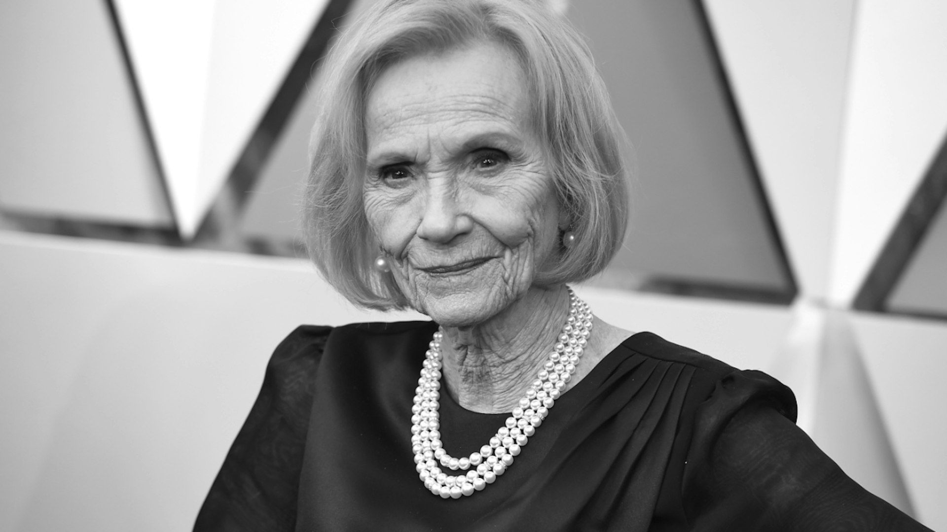 1920x1080 Oscar winner Eva Marie Saint has died at the age of 102