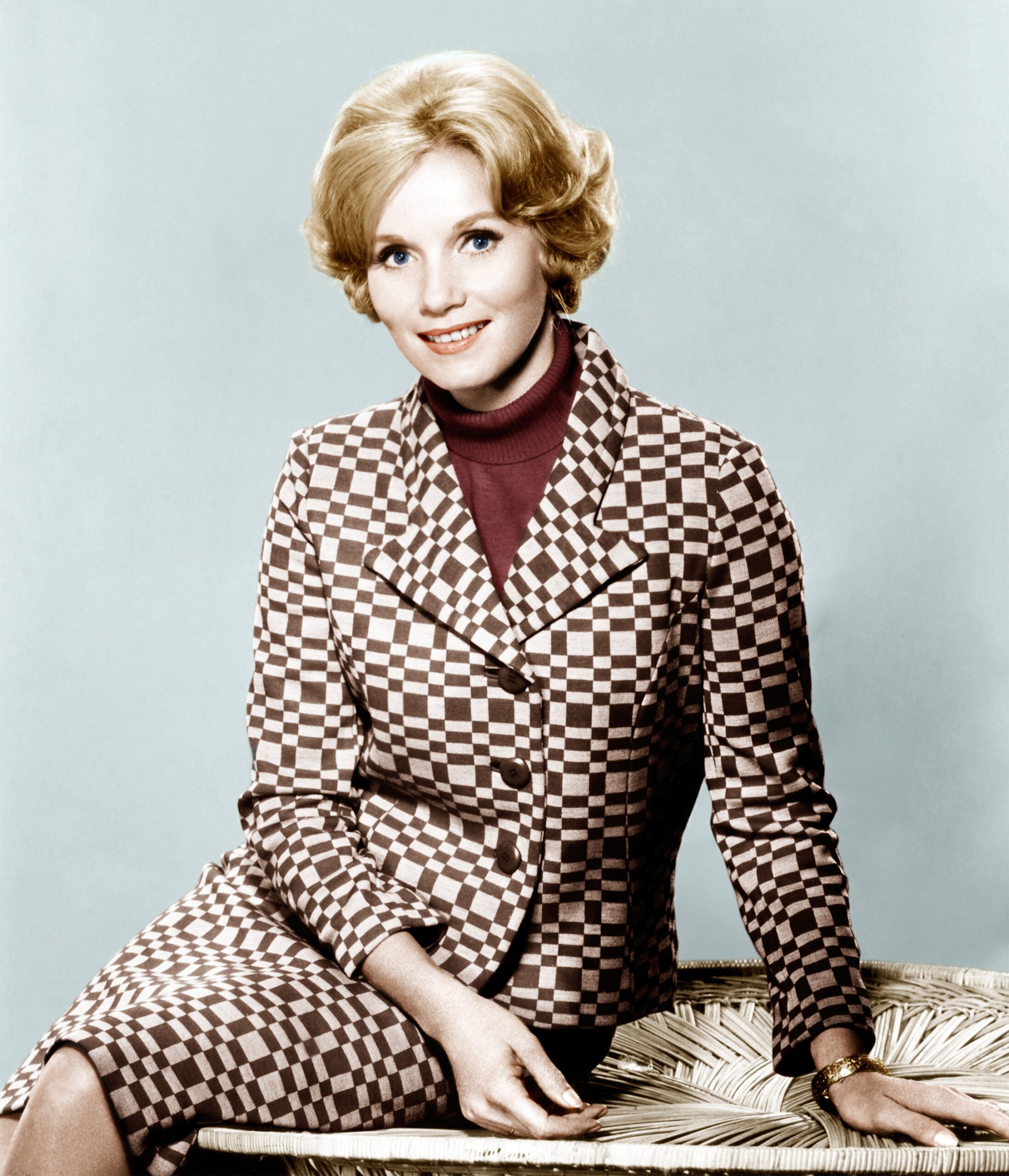 2197x2560 Stunning Color Photo of Eva Marie Saint as She Celebrates Turning 101 on July 4