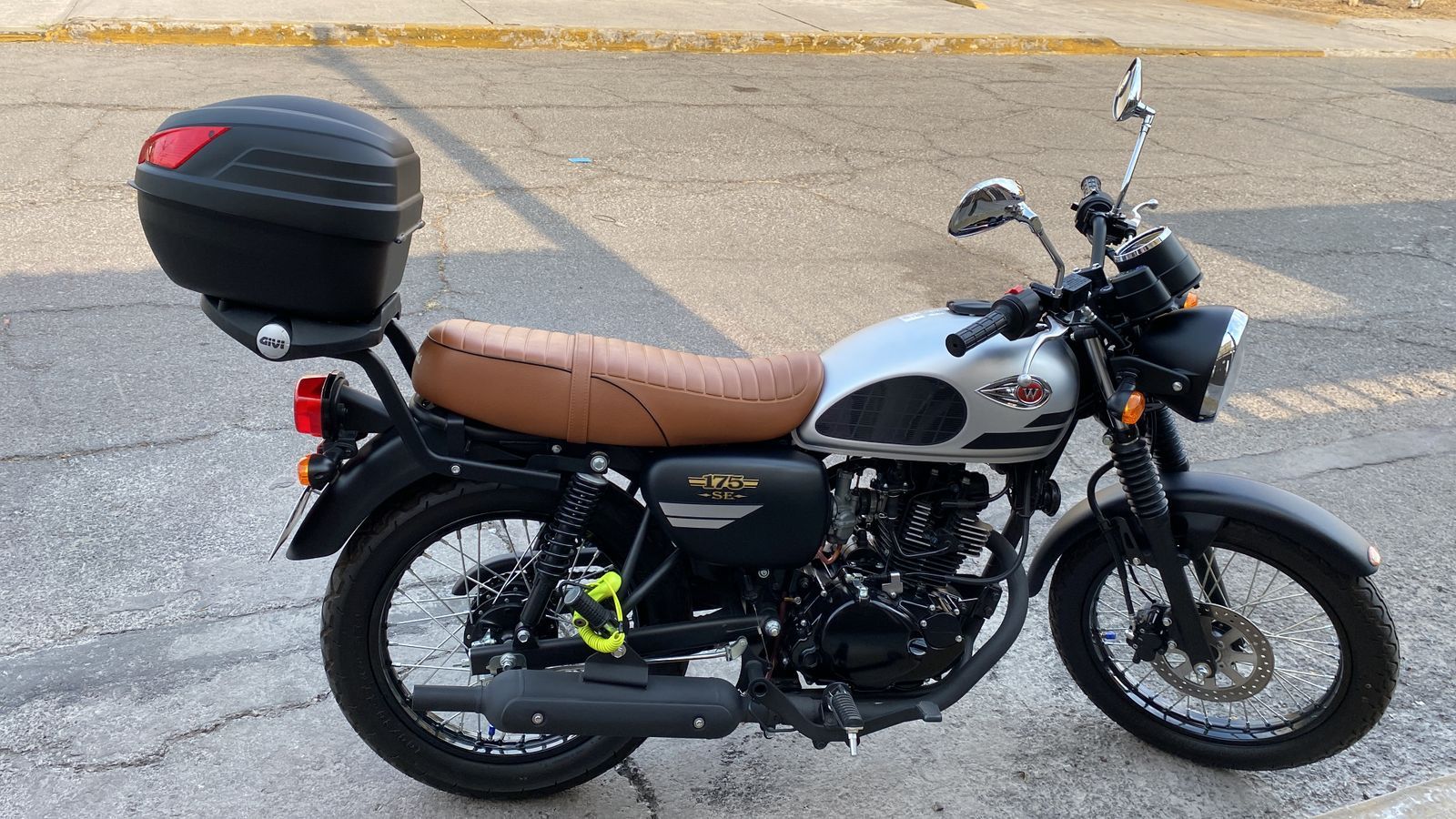 1600x900 NO NAME's KAWASAKI W175 Custom