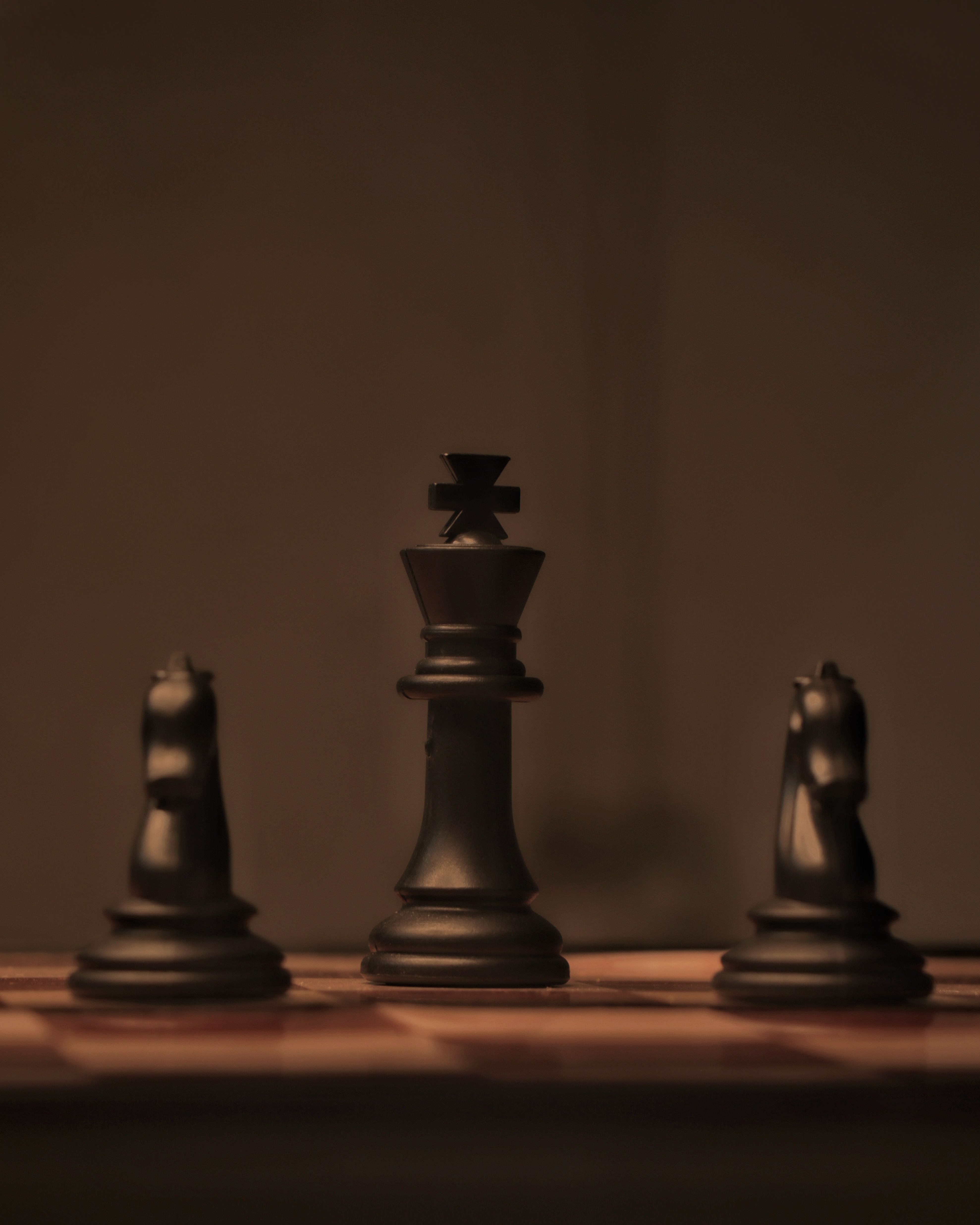 3956x4943 Close up of Chess Pieces · Free
