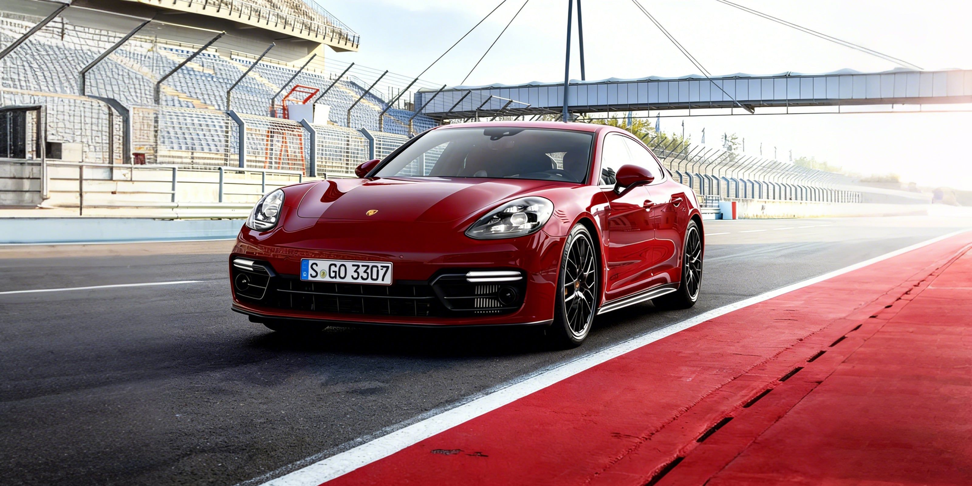 3200x1600 Porsche Panamera