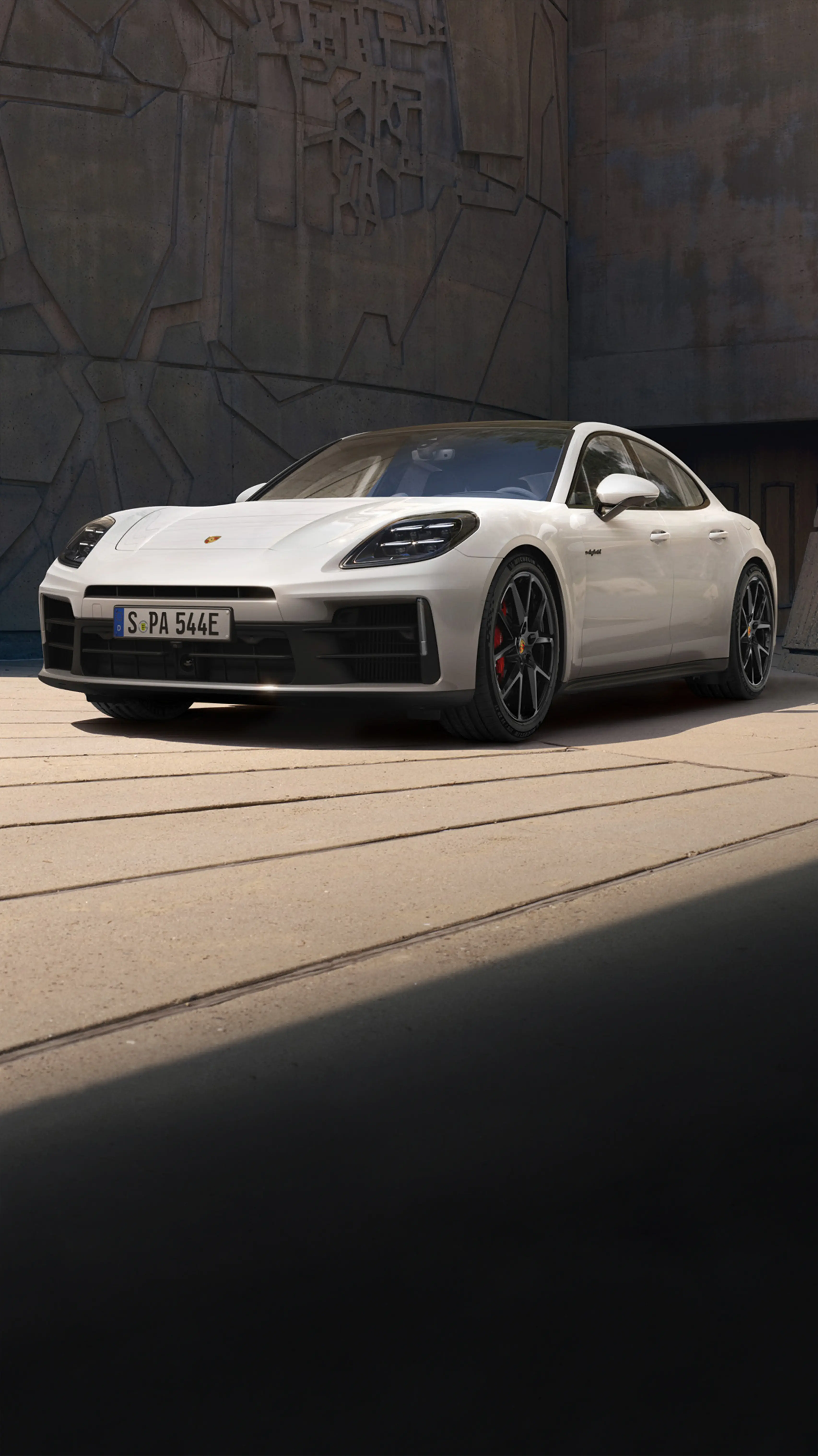 3411x6065 Porsche Panamera. Porsche New Orleans