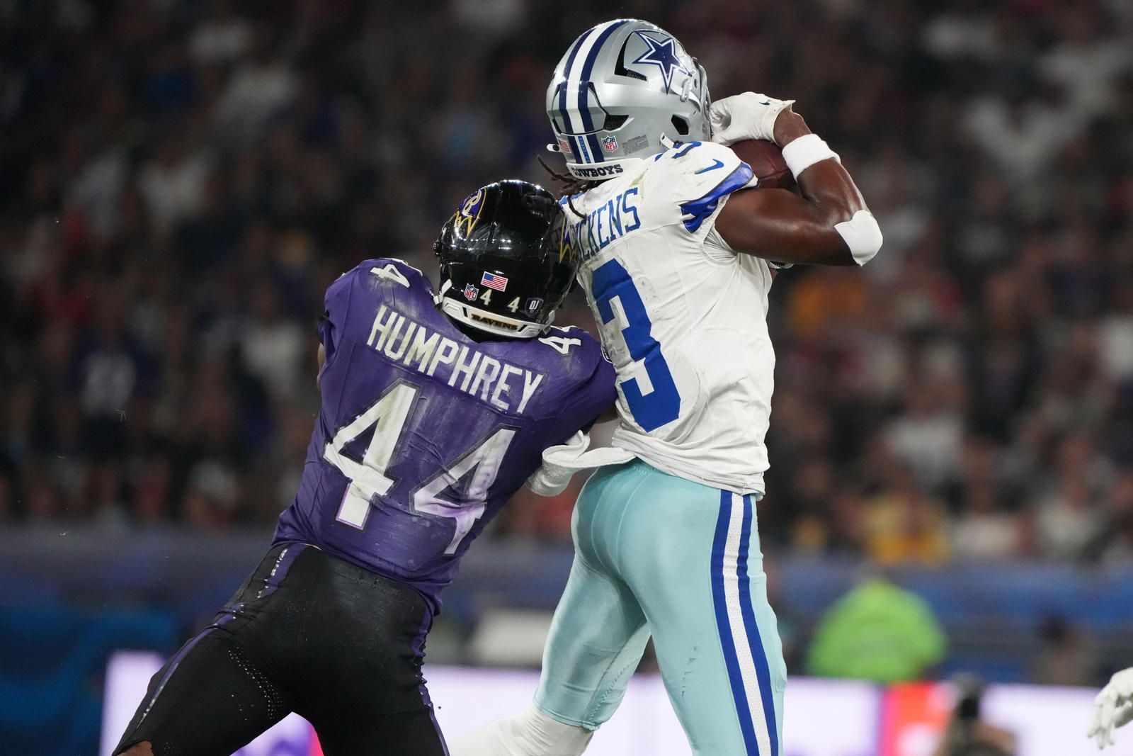 1600x1067 Ravens CB Marlon Humphrey Questionable to Return With Calf Injury