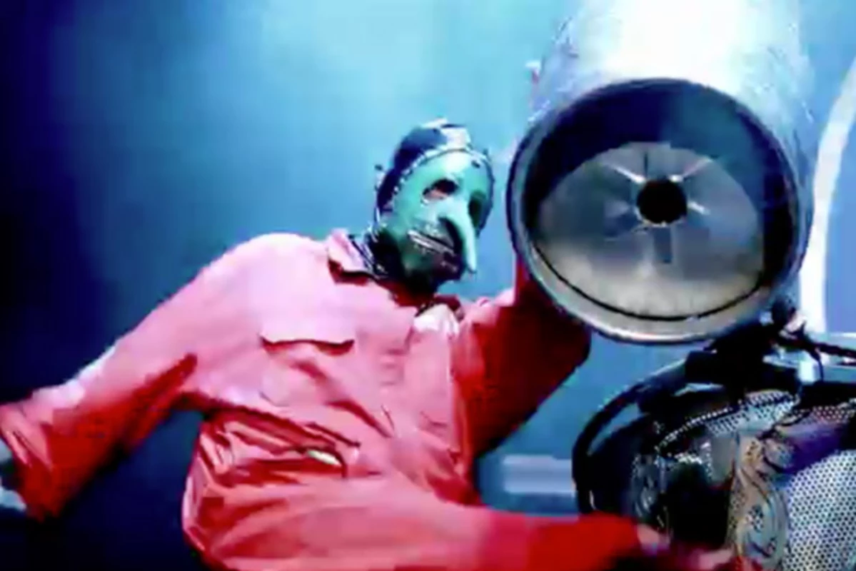 1199x800 Slipknot's Chris Fehn Shows Percussive Skills in Latest Teaser Video