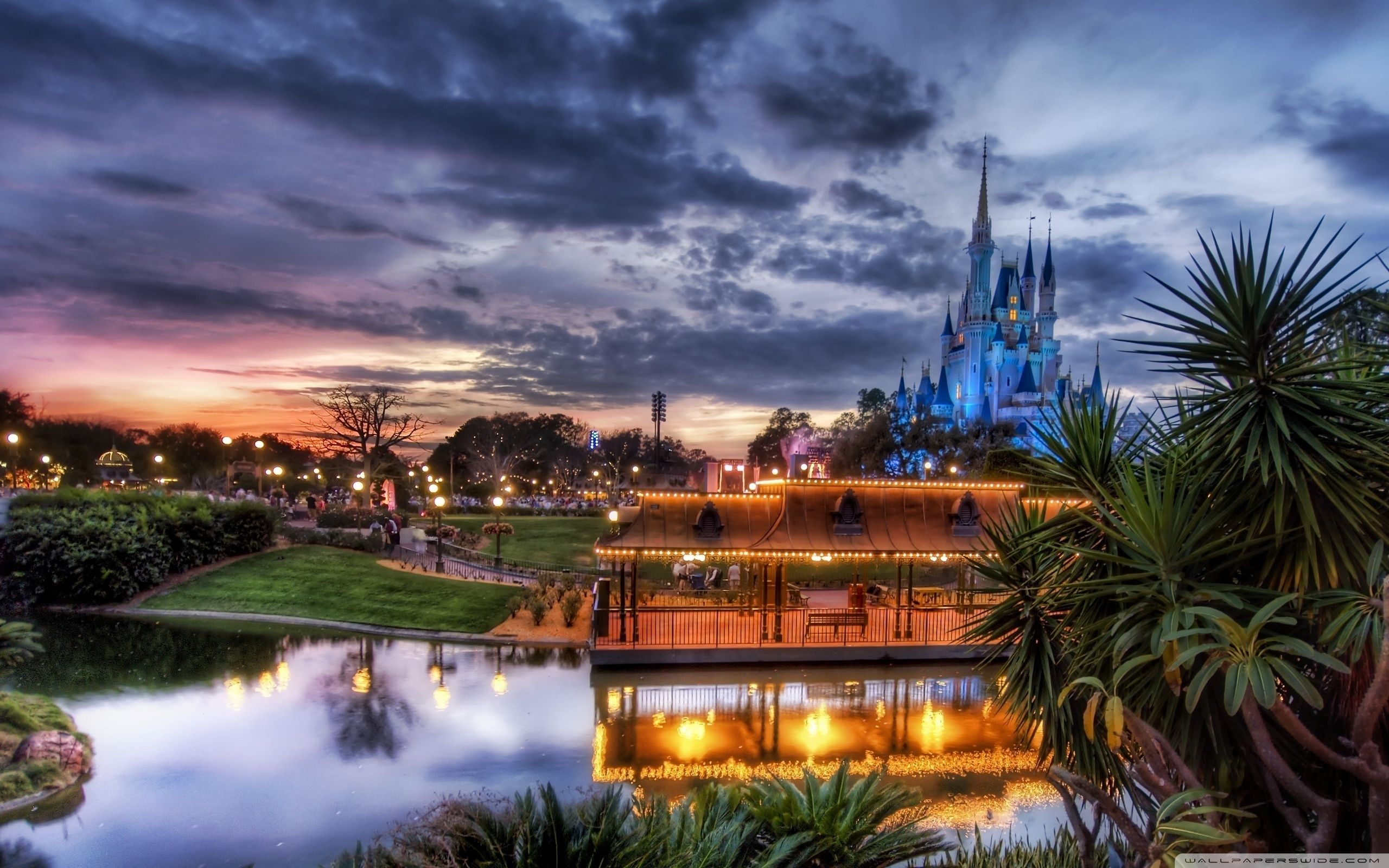 2560x1600 Disneyland Park 4K UHD Wallpaper for UltraHD Desktop and TV : Dual Monitor : Smartphone and Tablet Devices