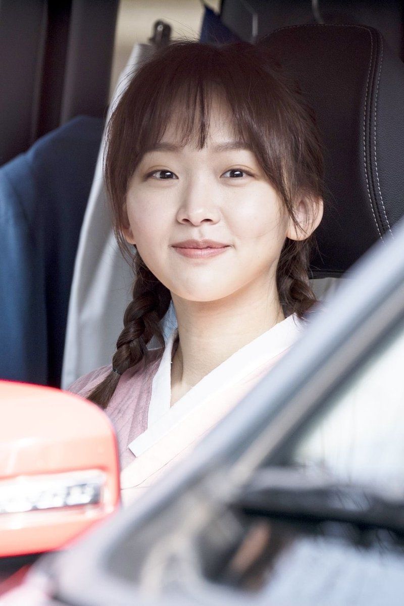800x1200 Jin Ki Joo Wallpaper