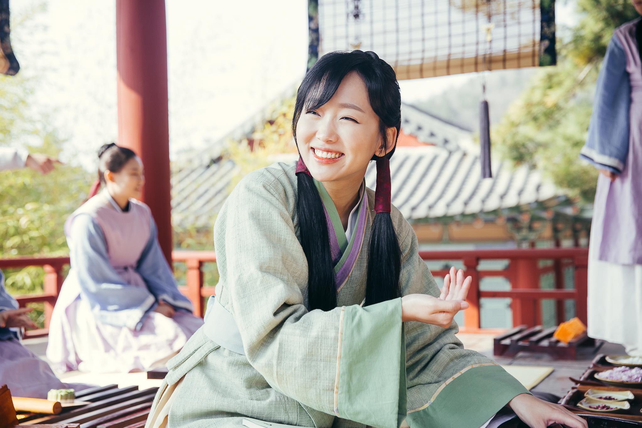 2048x1365 Jin Ki Joo Wallpaper