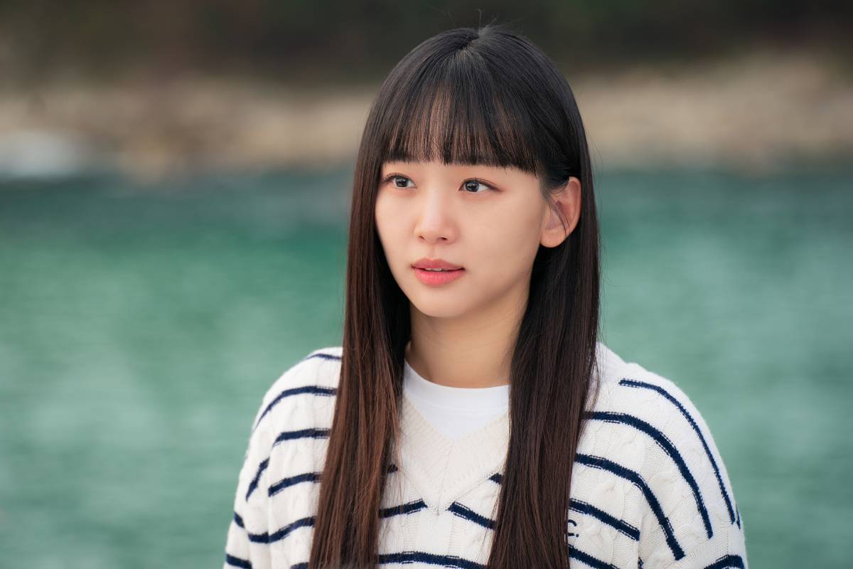 1200x800 I Experienced What It's Like To Cry Out Of Shock': Jin Ki Joo Fell Into Deep Water After Learning How To Swim Just 1 Day Before, Entertainment News