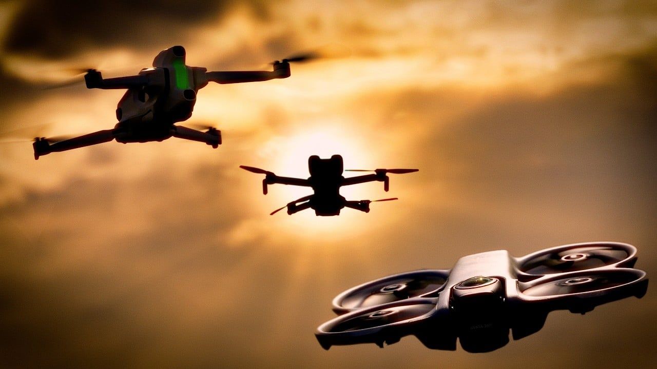 1280x720 Philip Bloom Tests Antigravity A1 vs DJI Avata 360 vs Mini 5 Pro: The 360 Drone Verdict