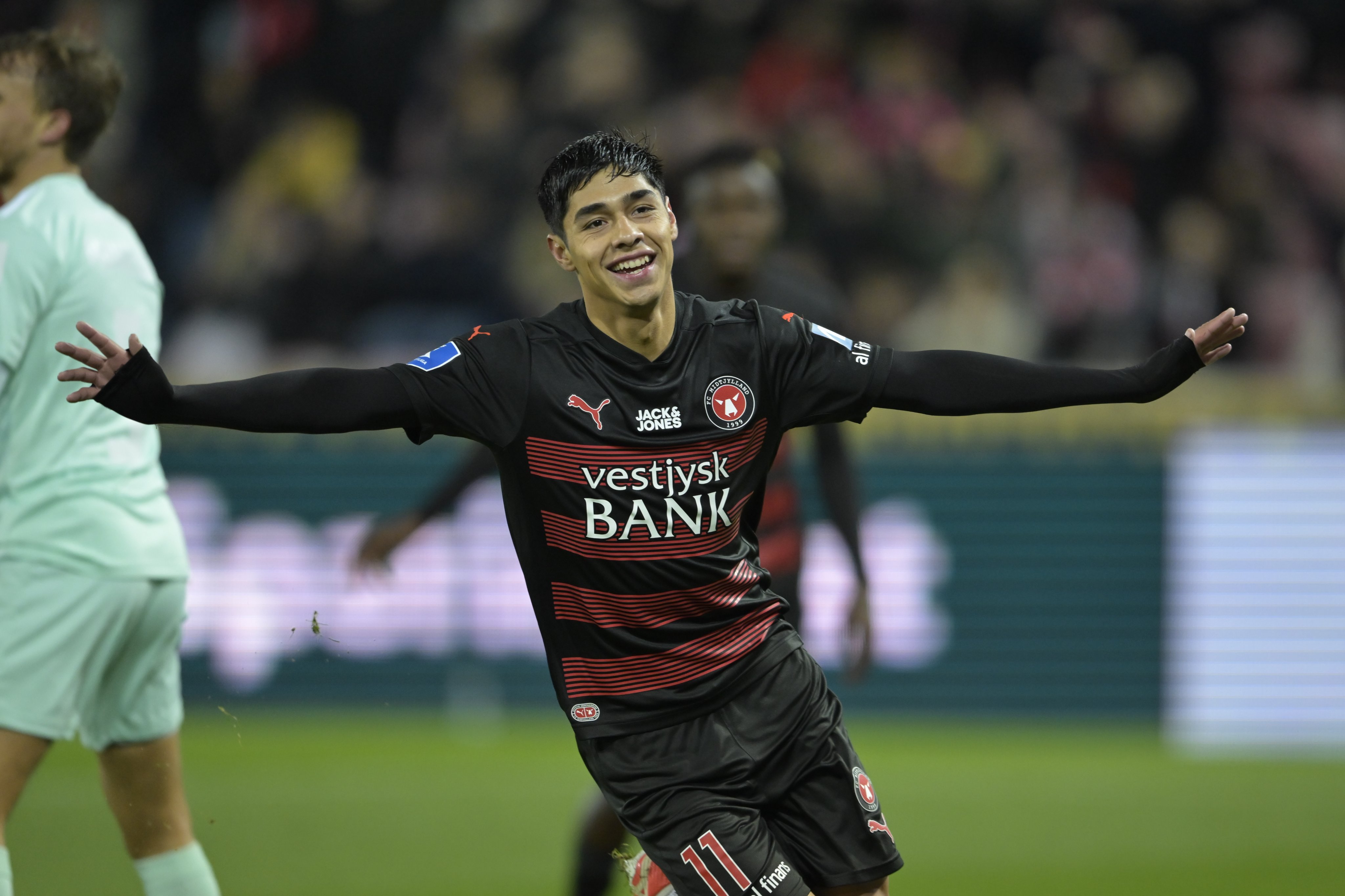 4096x2728 Darío Osorio anota su segundo tanto en Dinamarca