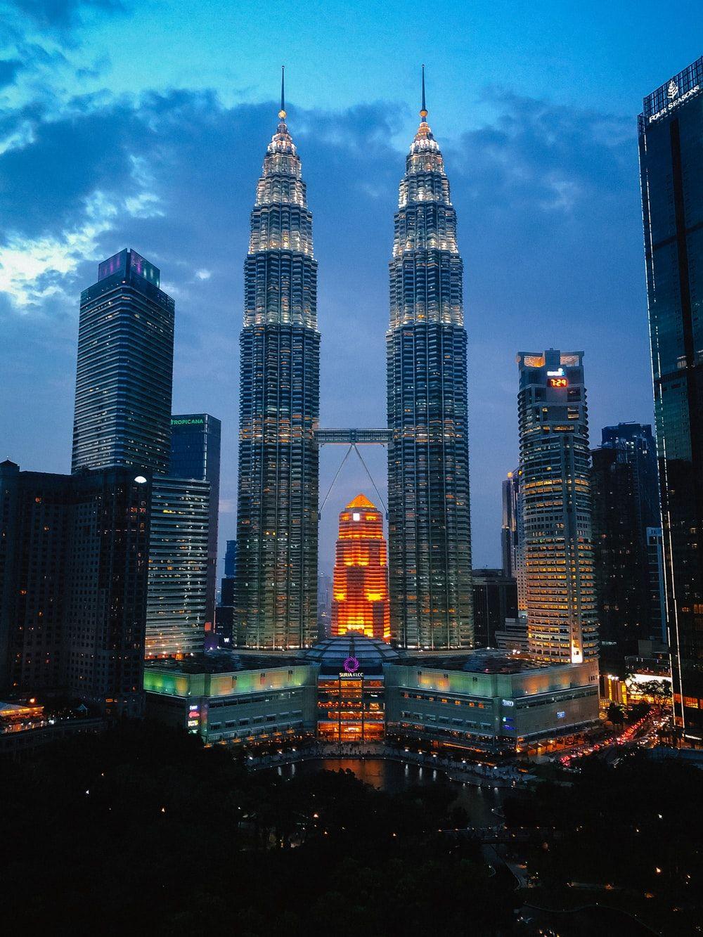 1000x1333 Kuala Lumpur Picture [HD]. Download Free Image