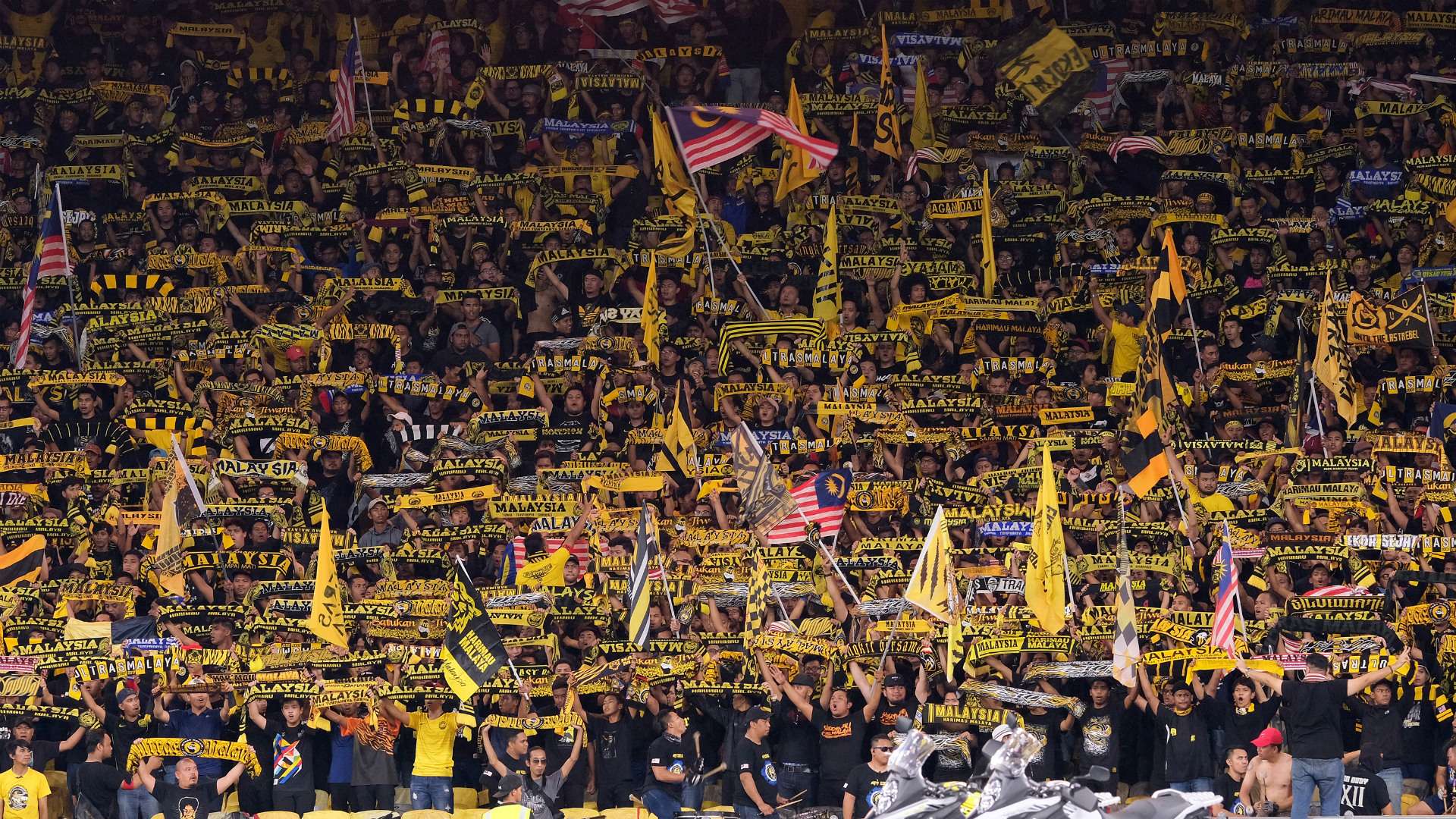 1920x1080 AFF Suzuki Cup: Story accusing Ultras Malaya of assault retracted, but the damage is done
