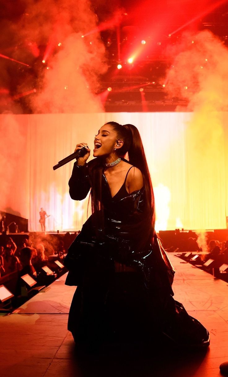 736x1219 ariana grande live wallpaper videos
