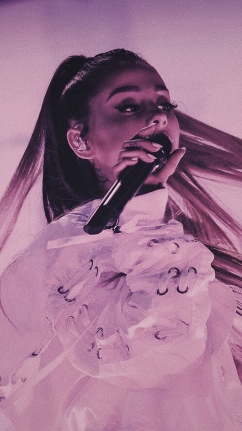 800x1422 Ariana Grande, arianagrande, butera, celebrity, consert, dangerous woman, moonlightbae, HD phone wallpaper