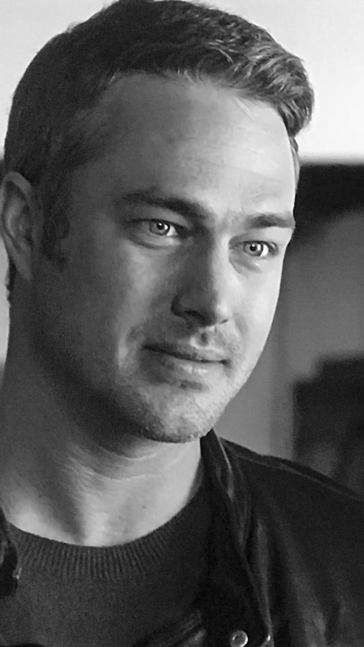 736x1308 Kelly severide wallpaper. Taylor kinney videos, Great chicago fire picture, Chicago fire pd