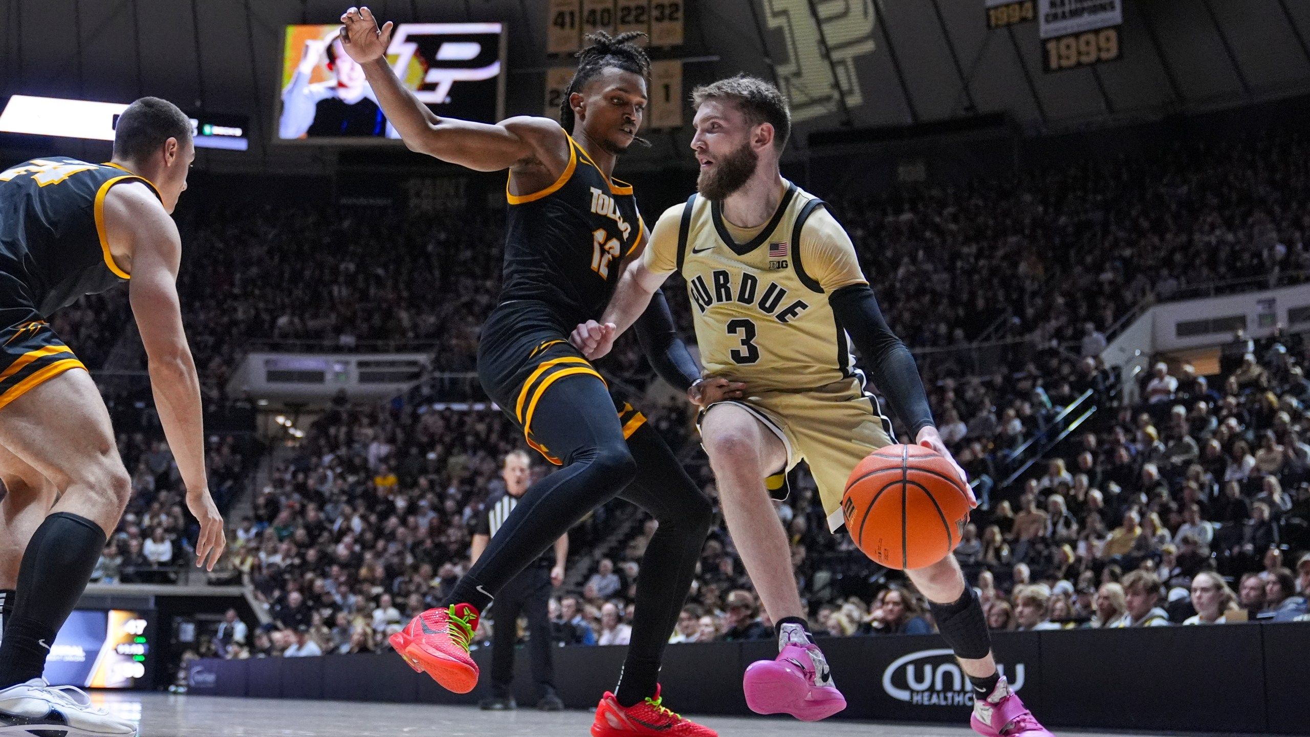 2560x1440 Smith scores 34 to push No. 21 Purdue past Toledo