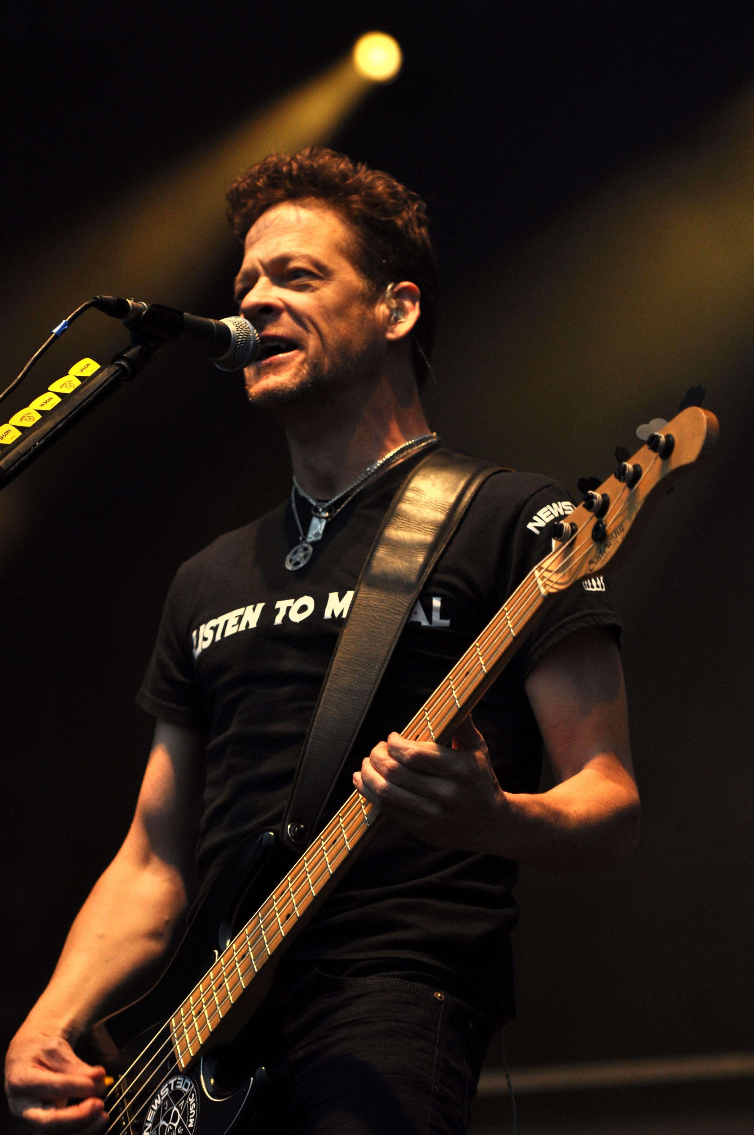 2848x4288 Jason Newsted Band .