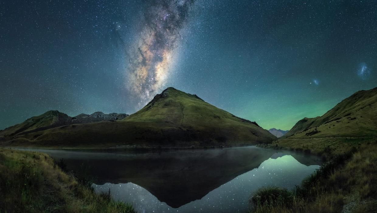 1240x700 Astro photographers capture New Zealand's starry night sky like never before
