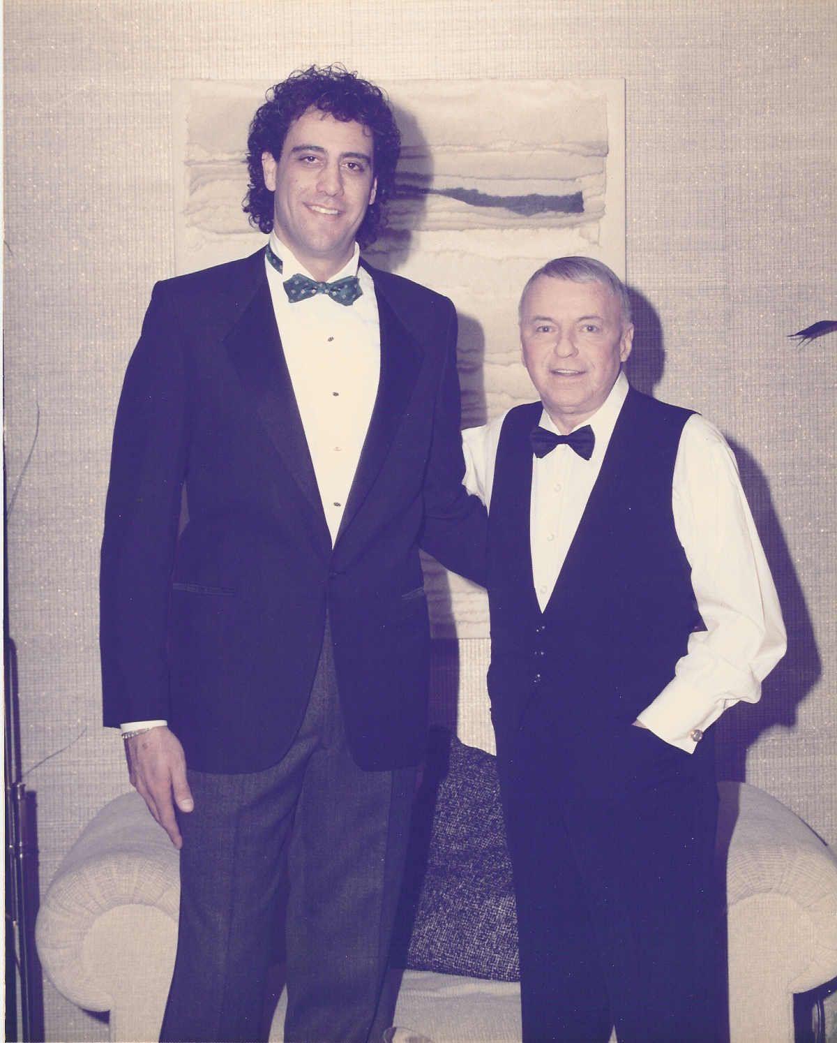 Brad Garrett Wallpapers - Top Free Brad Garrett Backgrounds