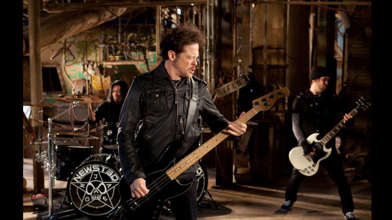 1280x720 Jason Newsted is a Soldierhead
